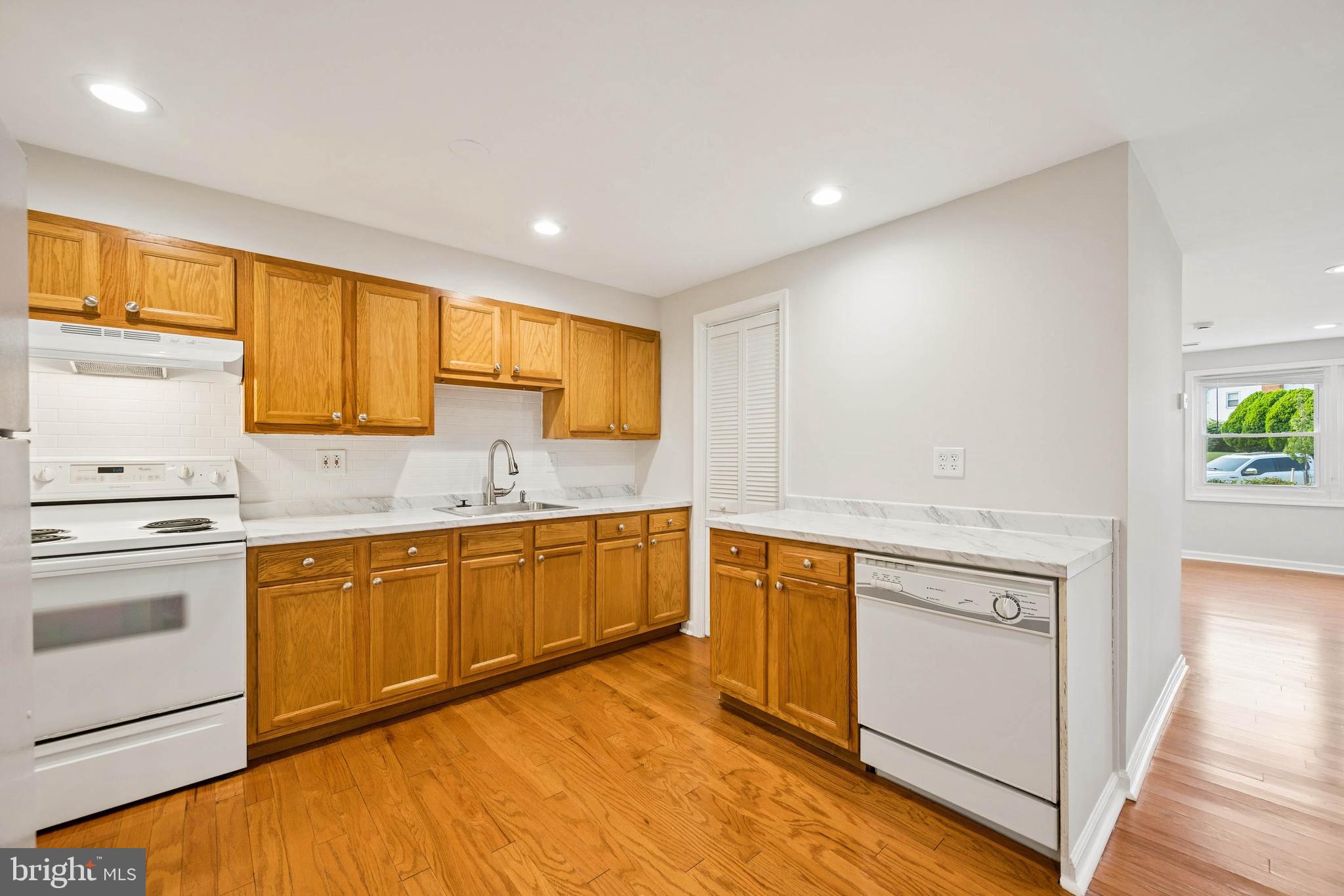 PARKSIDE HEIGHTS - Residential