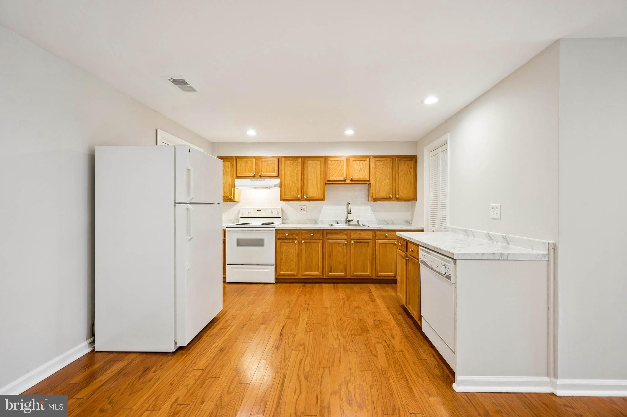 PARKSIDE HEIGHTS - Residential