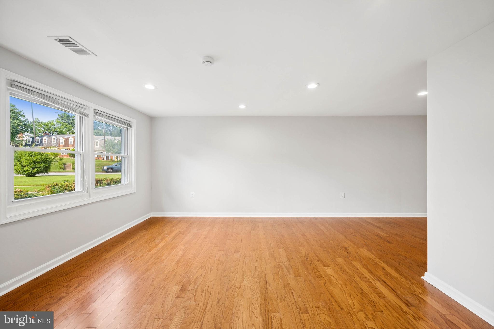 PARKSIDE HEIGHTS - Residential