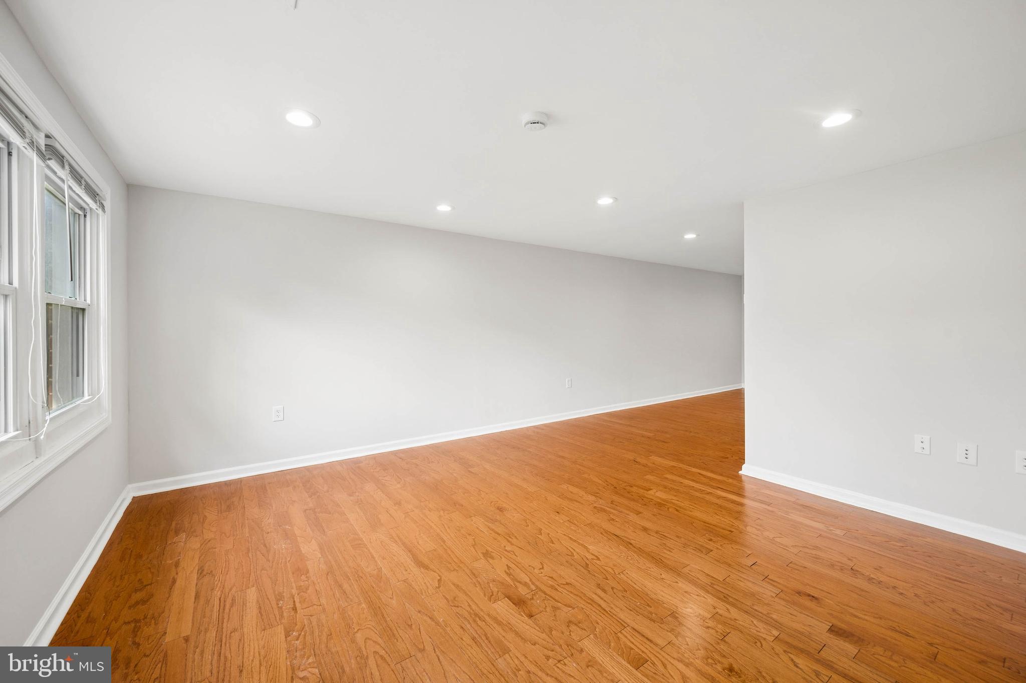 PARKSIDE HEIGHTS - Residential