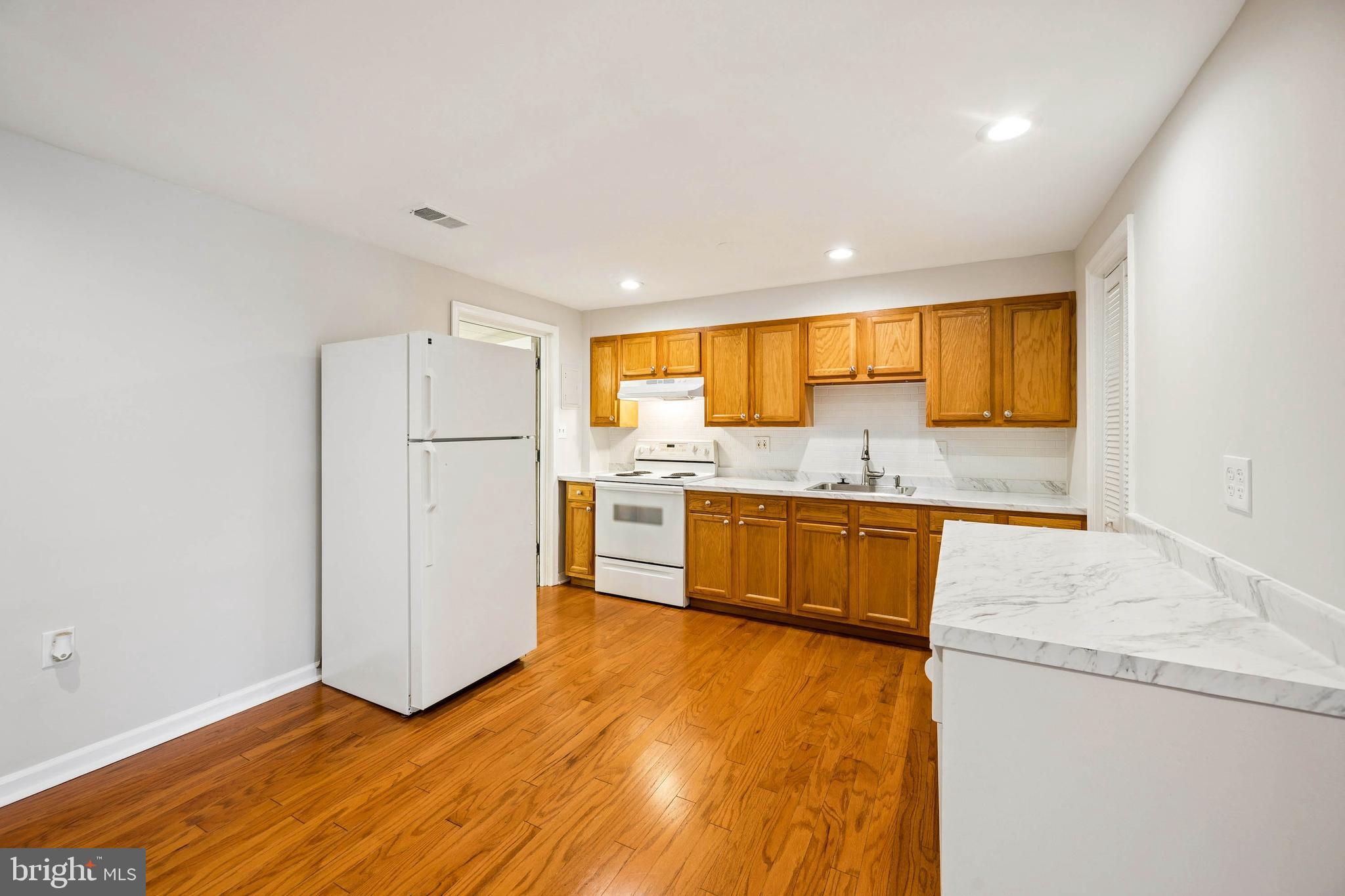 PARKSIDE HEIGHTS - Residential