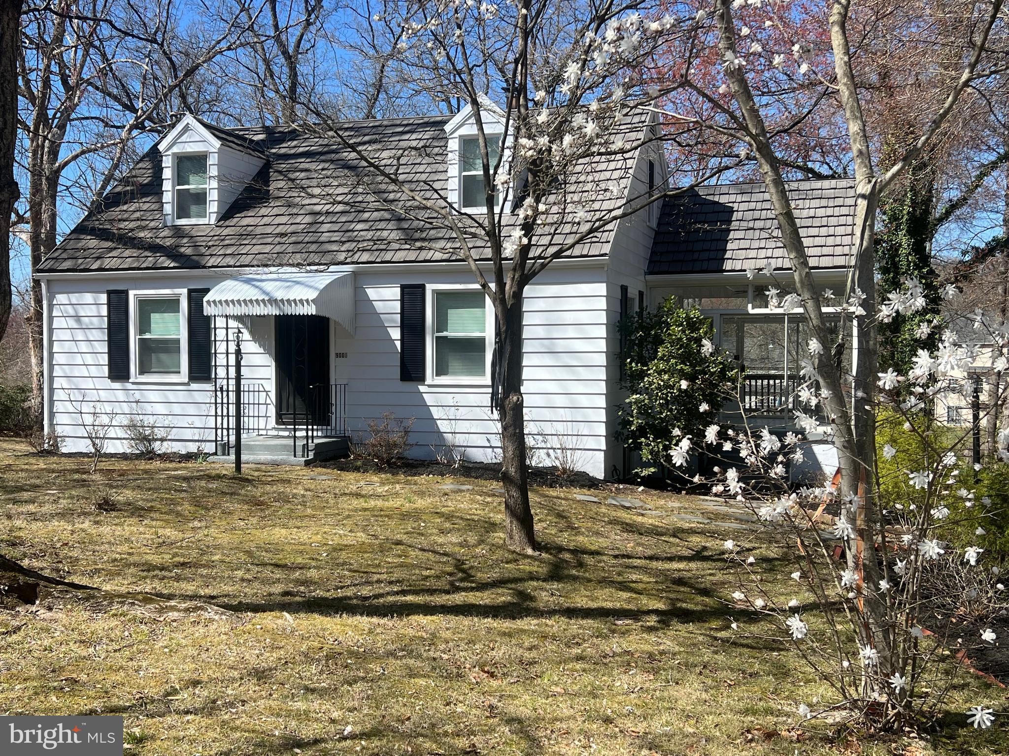 FORT WASHINGTON - Residential