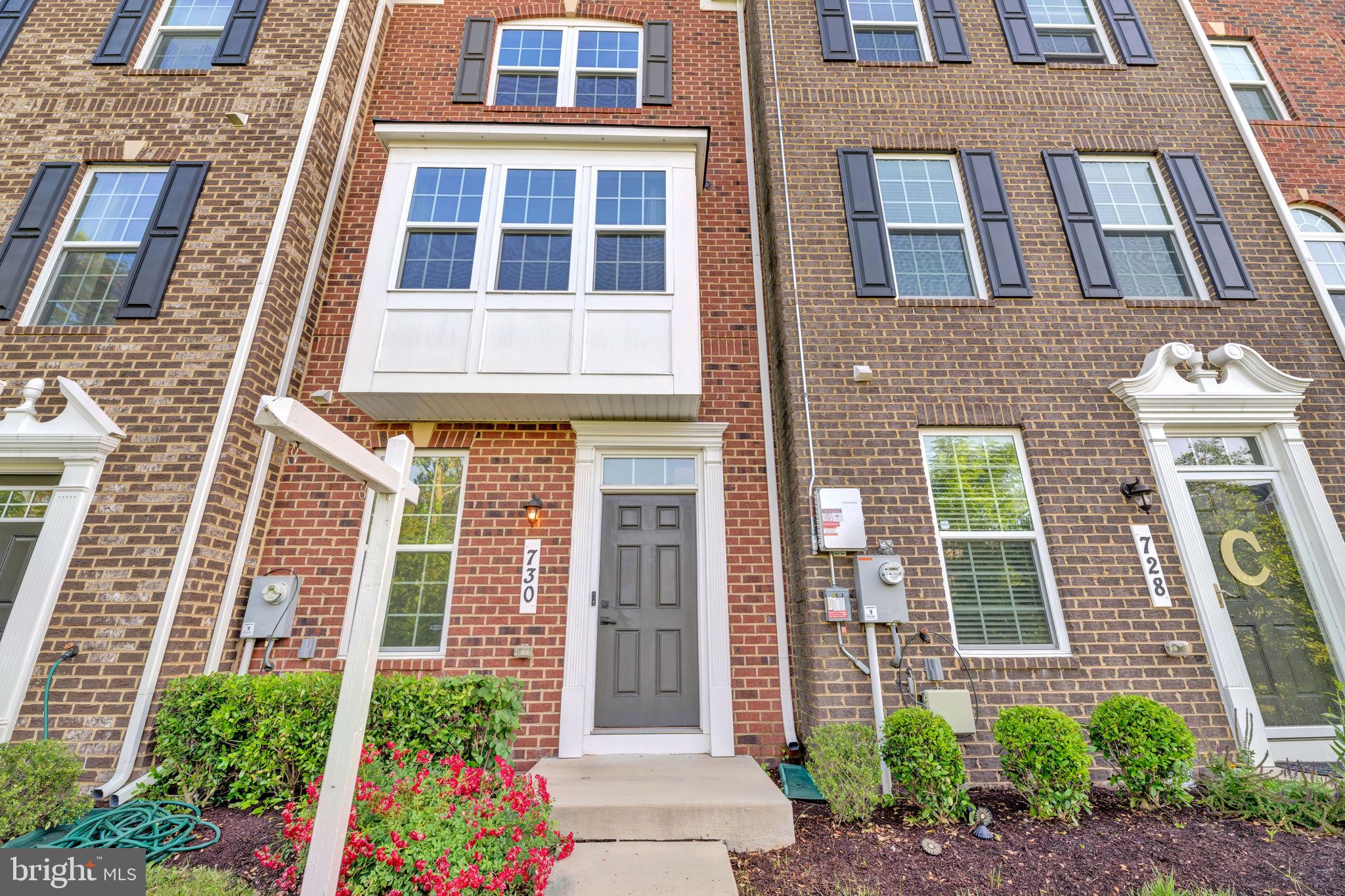 LARGO TOWN CENTER - Residential Lease