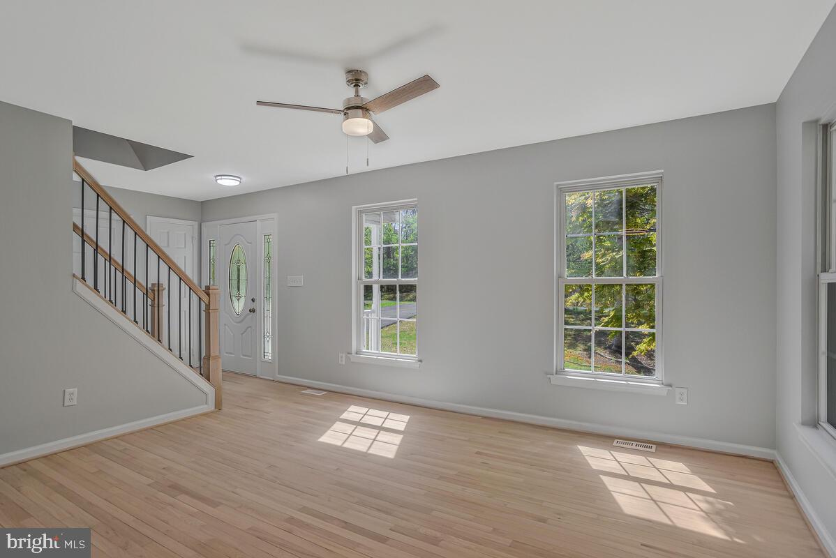 OLDE COUNTRY ESTATES - Residential