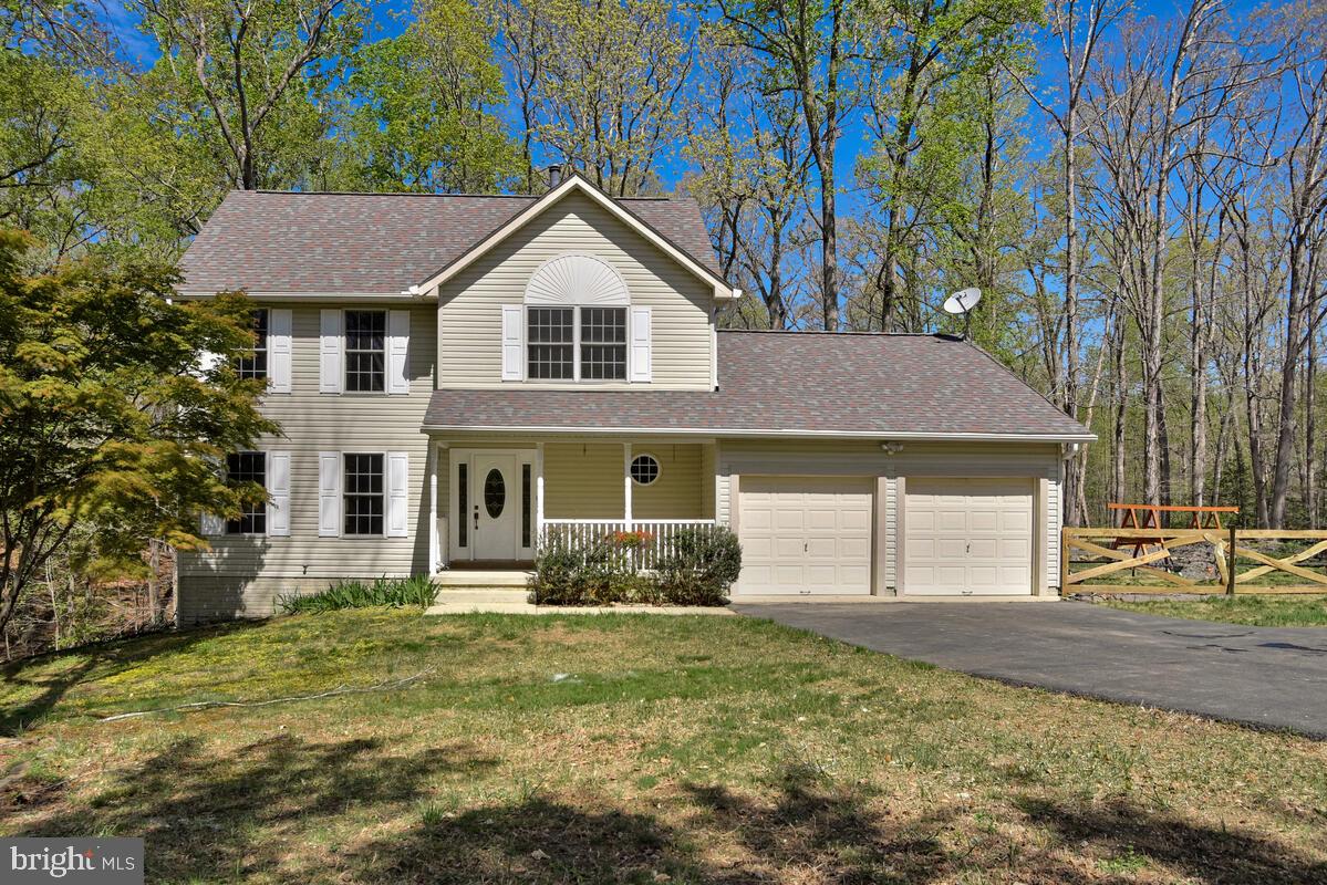 BACK ON THE MARKET AT NO FAULT OF SELLER. Welcome to this beautifully renovated two-story traditional home that perfectly blends timeless charm with modern upgrades. Featuring three spacious bedrooms, two spa-like tiled bathrooms, and an additional half bath, this home offers both comfort and functionality for everyday living.
Step inside to discover stunning hardwood floors throughout and a thoughtfully designed layout filled with natural light. The spacious modern kitchen is a true centerpiece, complete with a sit-at island, brand-new cabinetry, sleek countertops, and stainless steel appliances—ideal for cooking, entertaining, and gathering with family and friends.
Upstairs, the generously sized bedrooms provide plenty of space to relax and unwind, while the updated bathrooms deliver a luxurious, spa-inspired feel.
Additional highlights include a dedicated, oversized laundry room and a two-car garage equipped with convenient garage door openers.
This move-in-ready home combines classic style with contemporary finishes—perfect for those seeking both elegance and everyday convenience.
