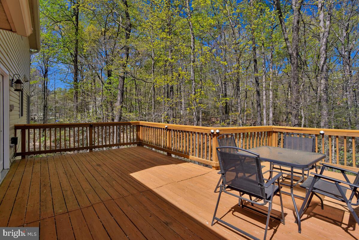OLDE COUNTRY ESTATES - Residential