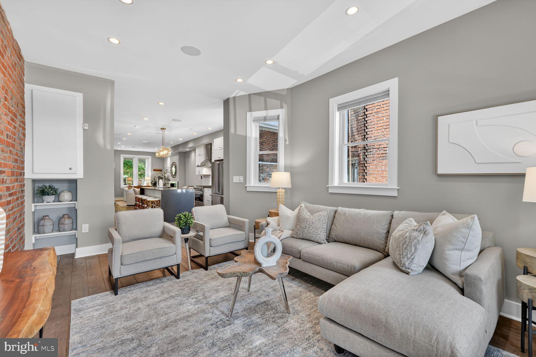 COLUMBIA HEIGHTS - Residential