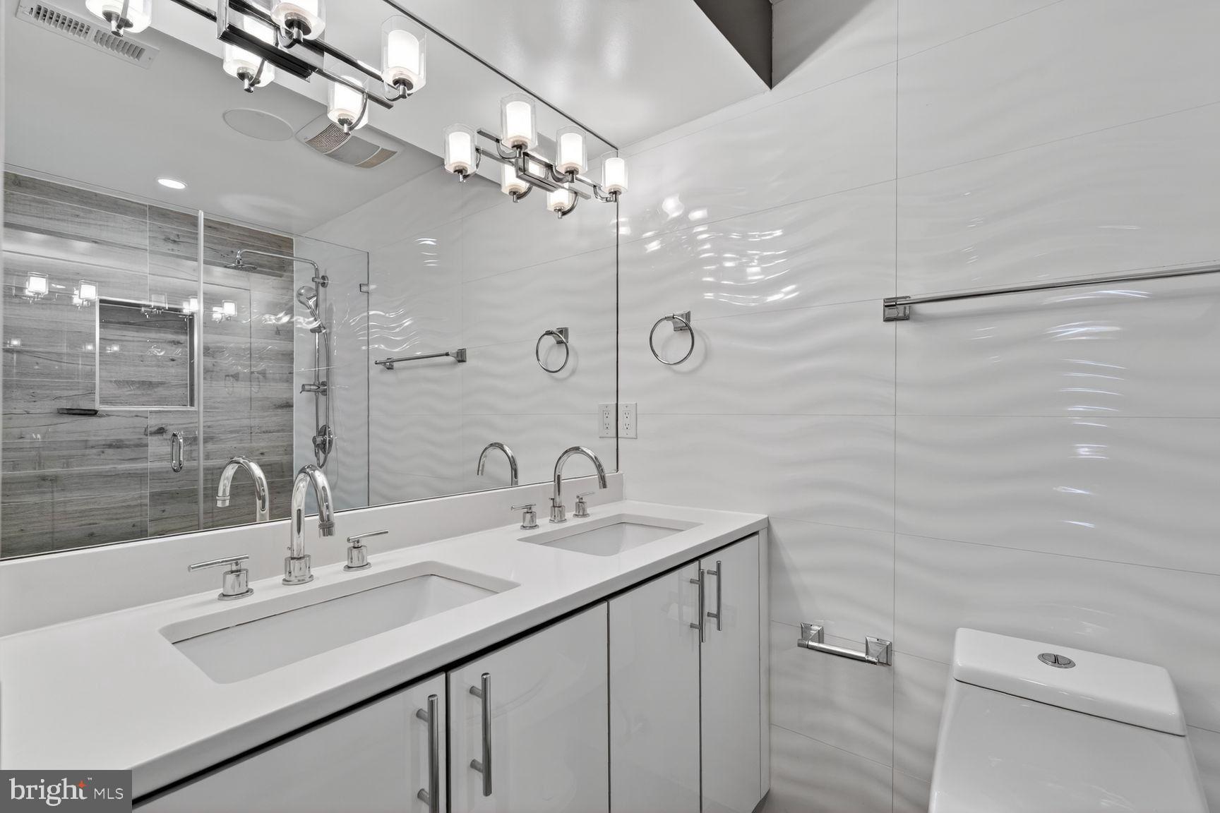 COLUMBIA HEIGHTS - Residential
