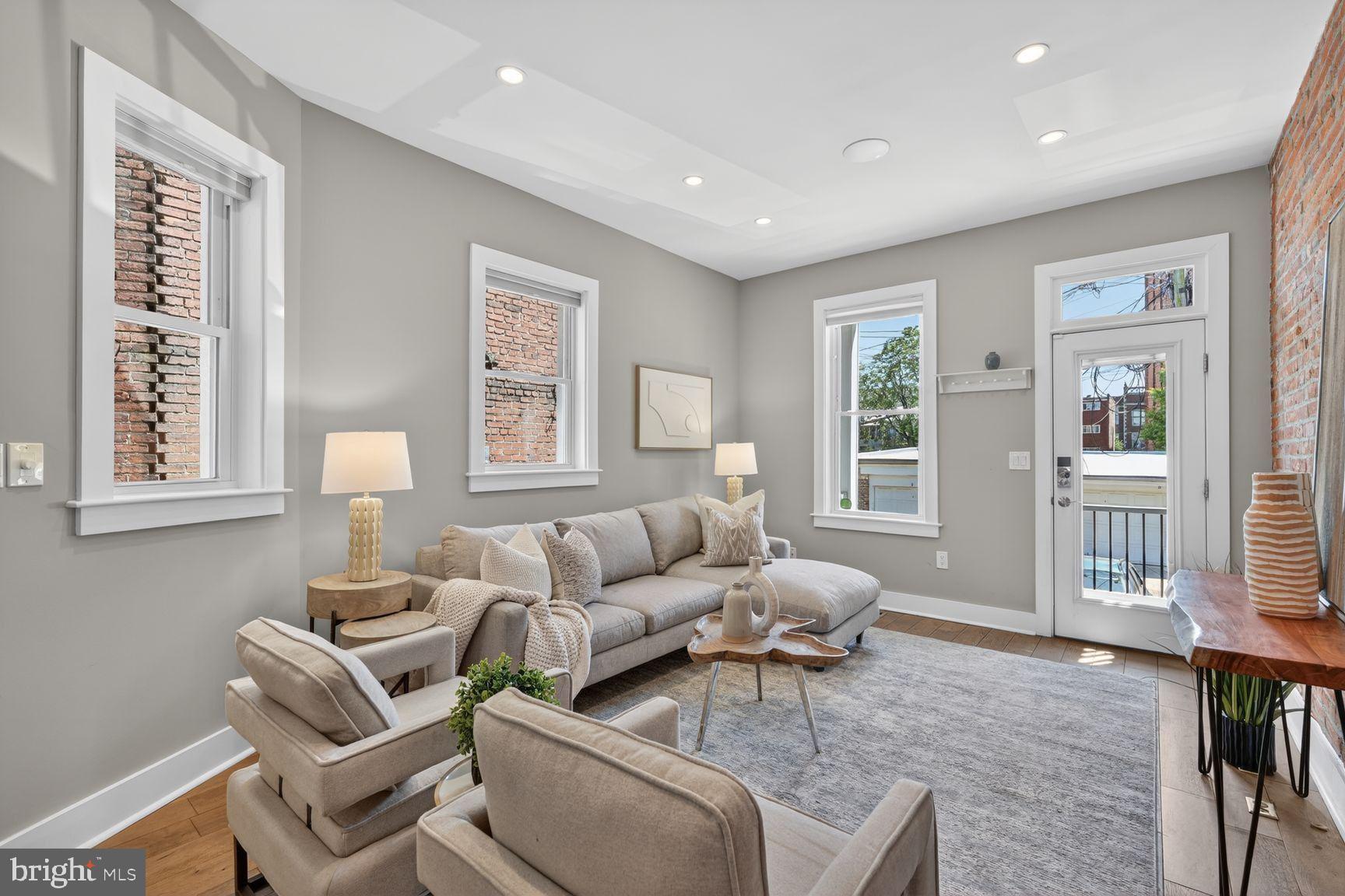 COLUMBIA HEIGHTS - Residential