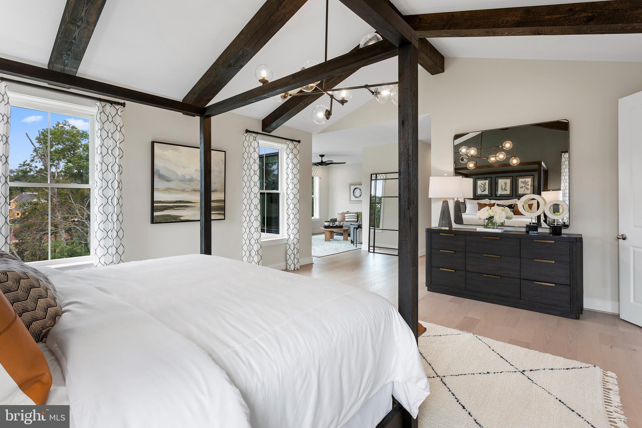 QUARTER BRANCH - Residential