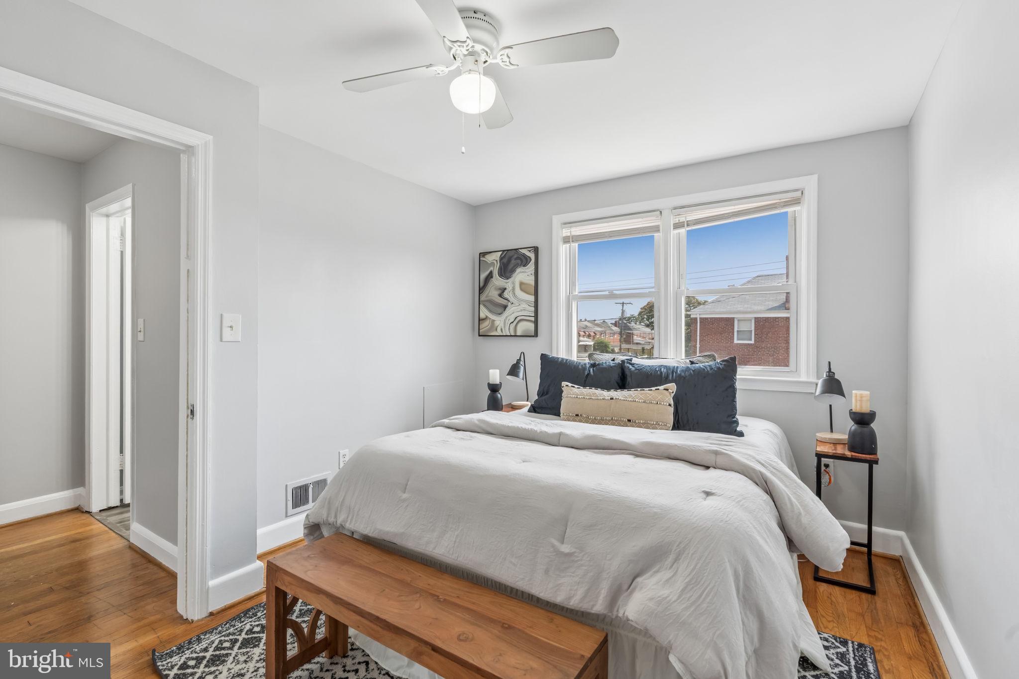 HAWTHORNE - Residential