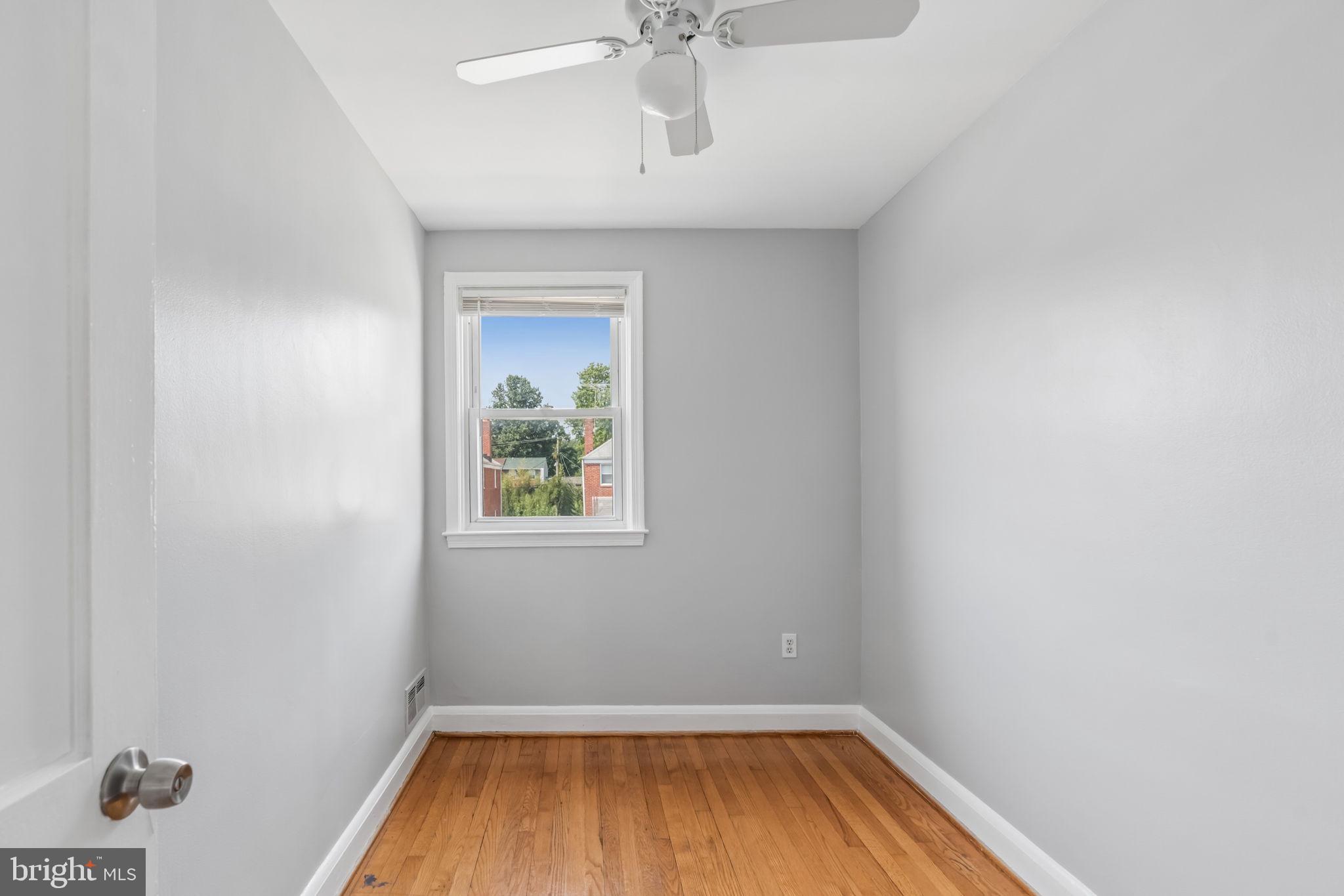 HAWTHORNE - Residential