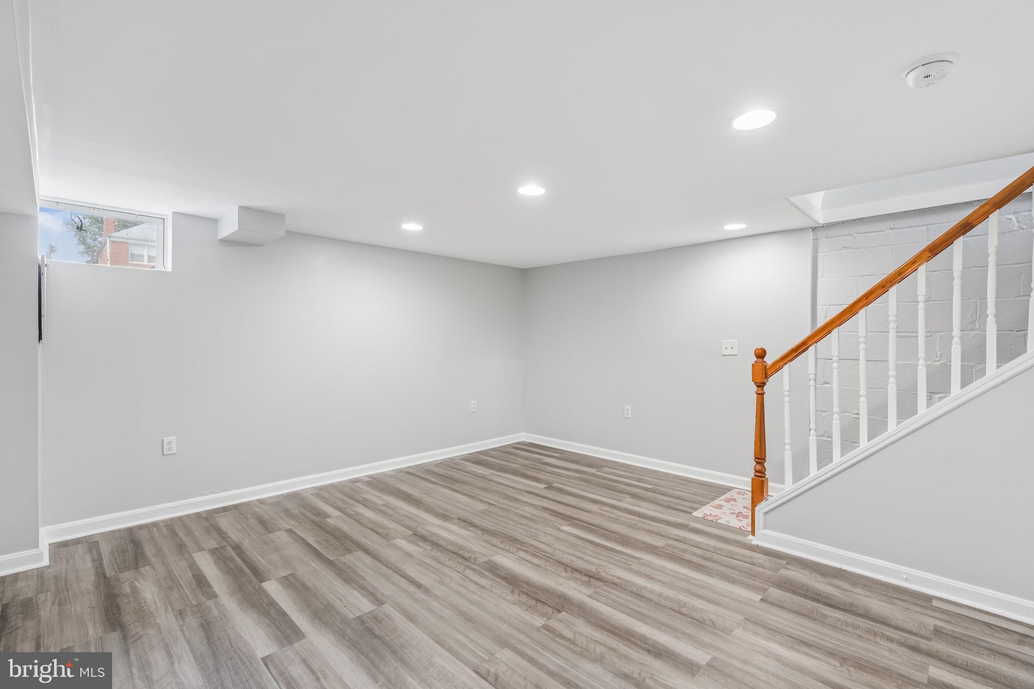 HAWTHORNE - Residential