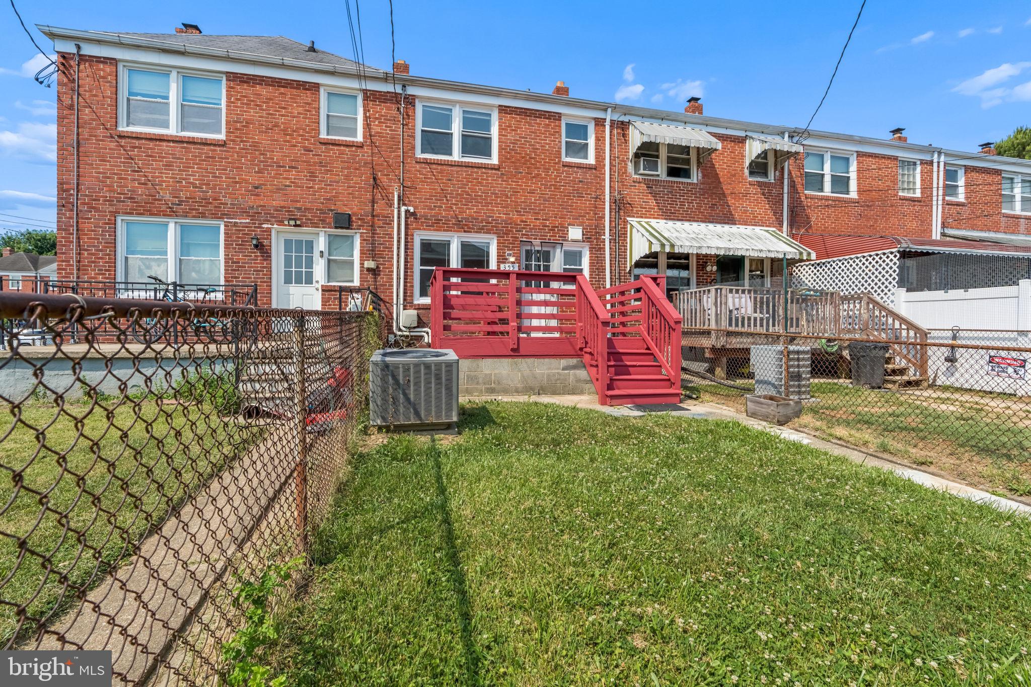 HAWTHORNE - Residential