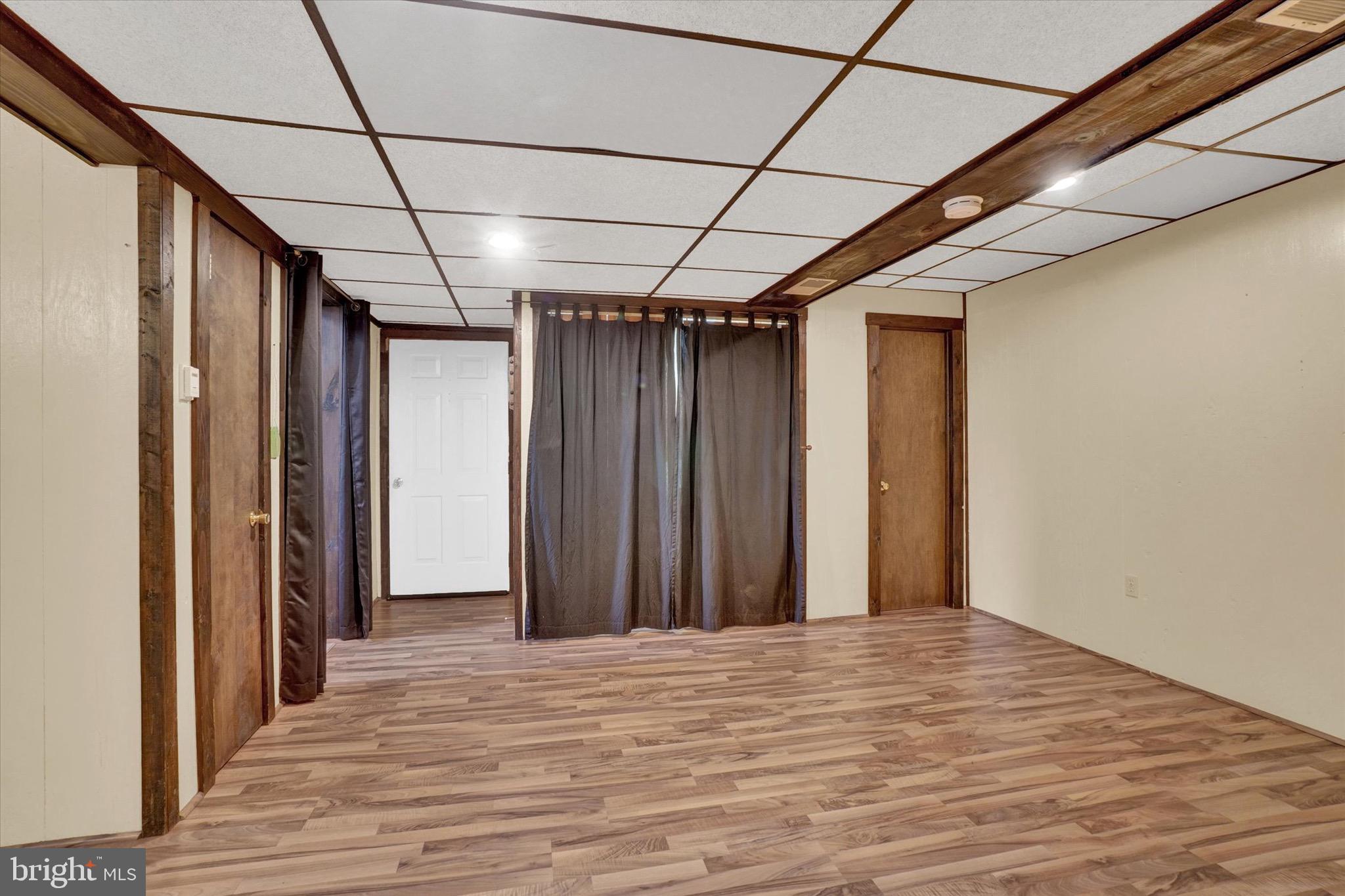 GLEN ROCK BORO - Residential