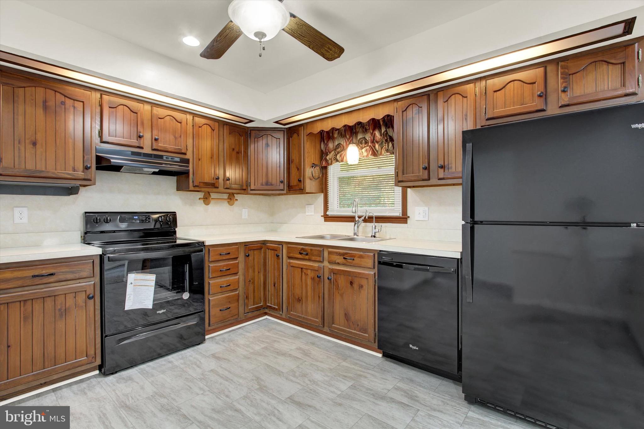GLEN ROCK BORO - Residential