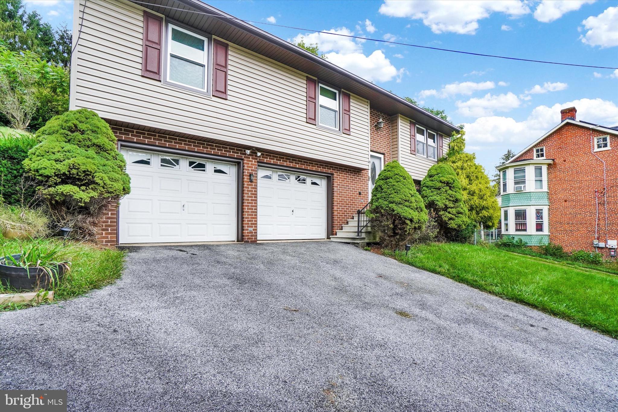 GLEN ROCK BORO - Residential
