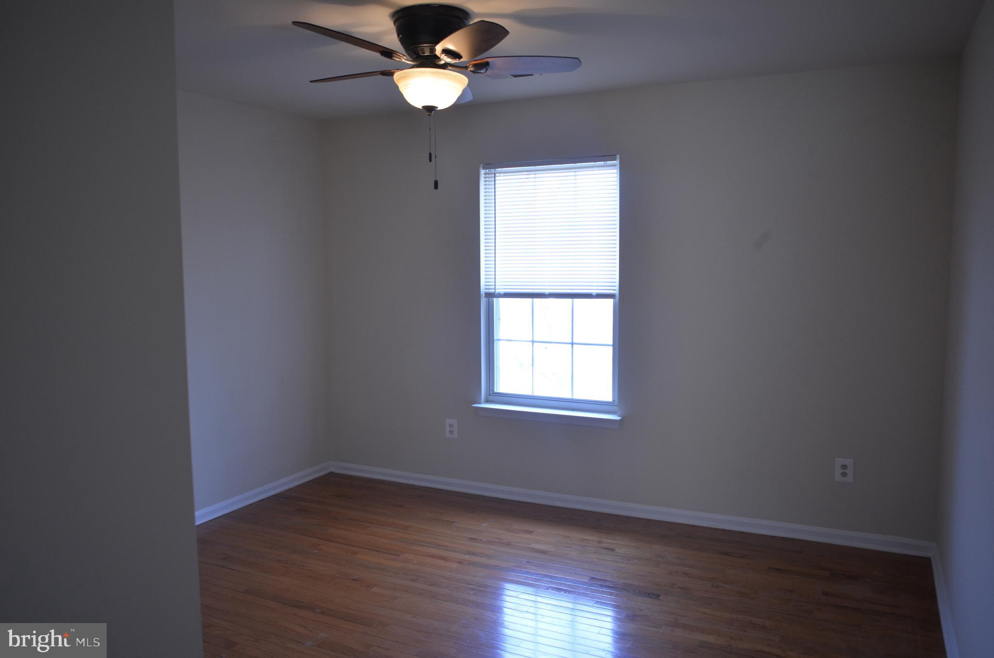 CHEVERLY OAKS - Residential