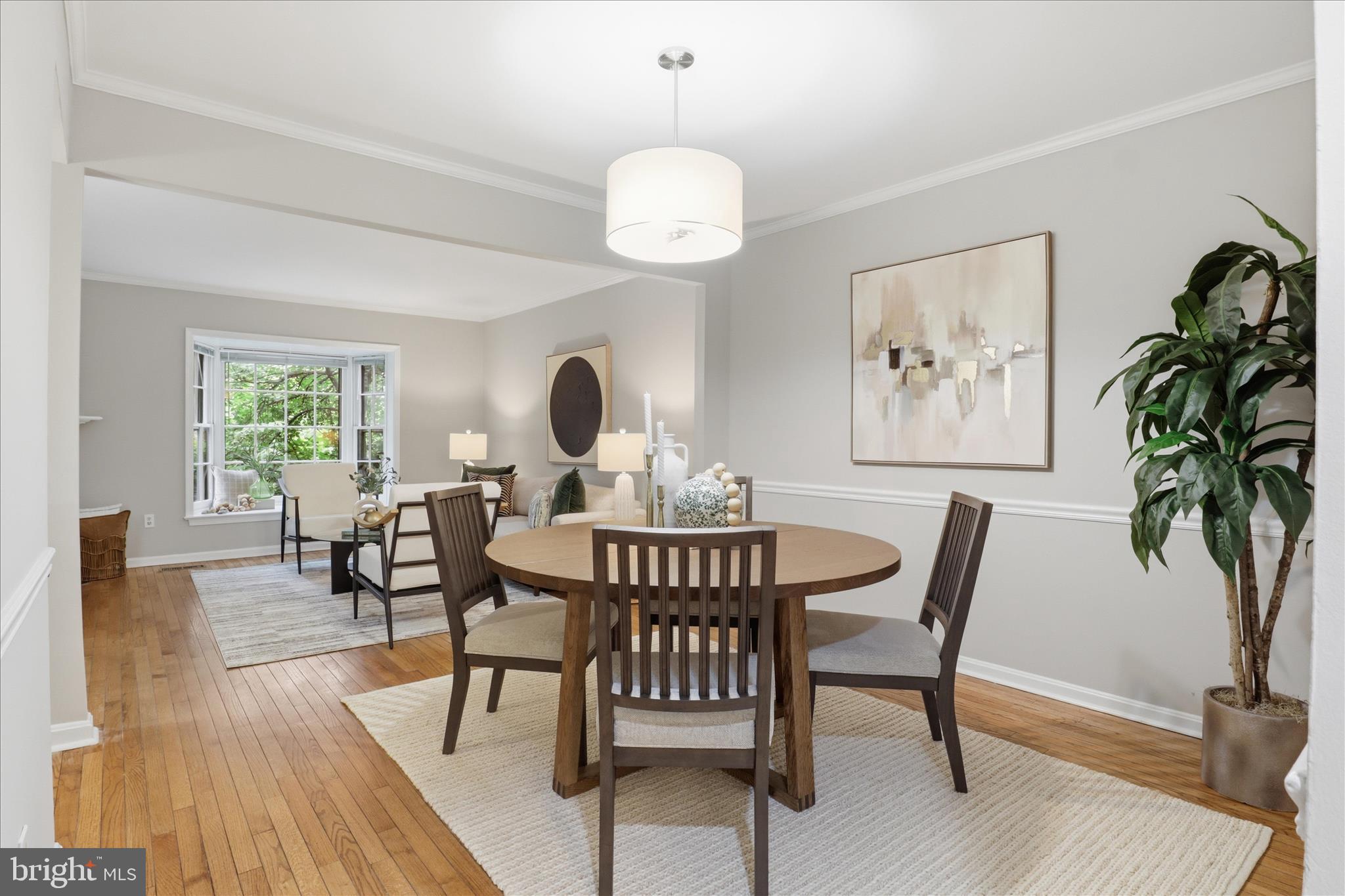 LAUREL MEWS - Residential