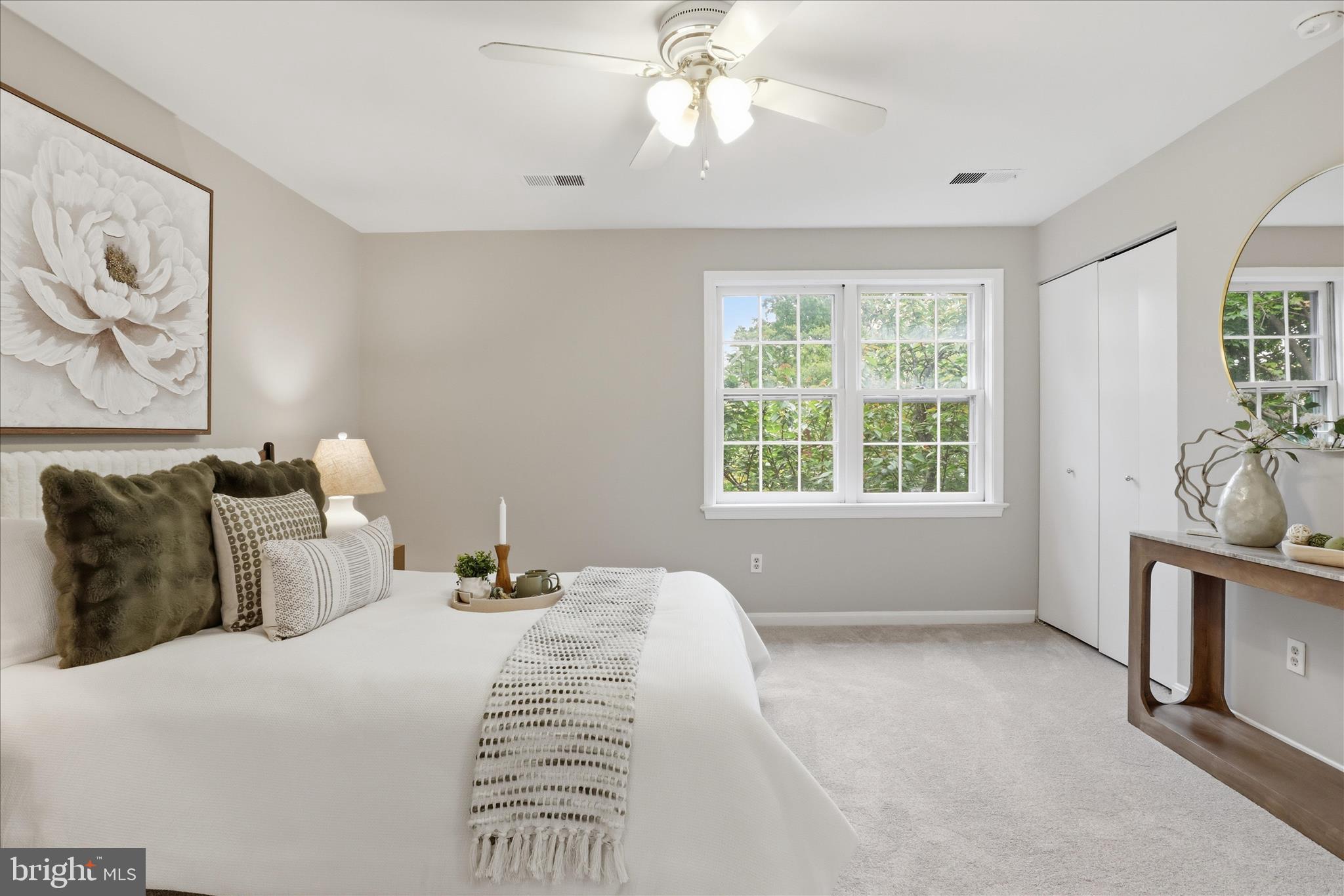 LAUREL MEWS - Residential