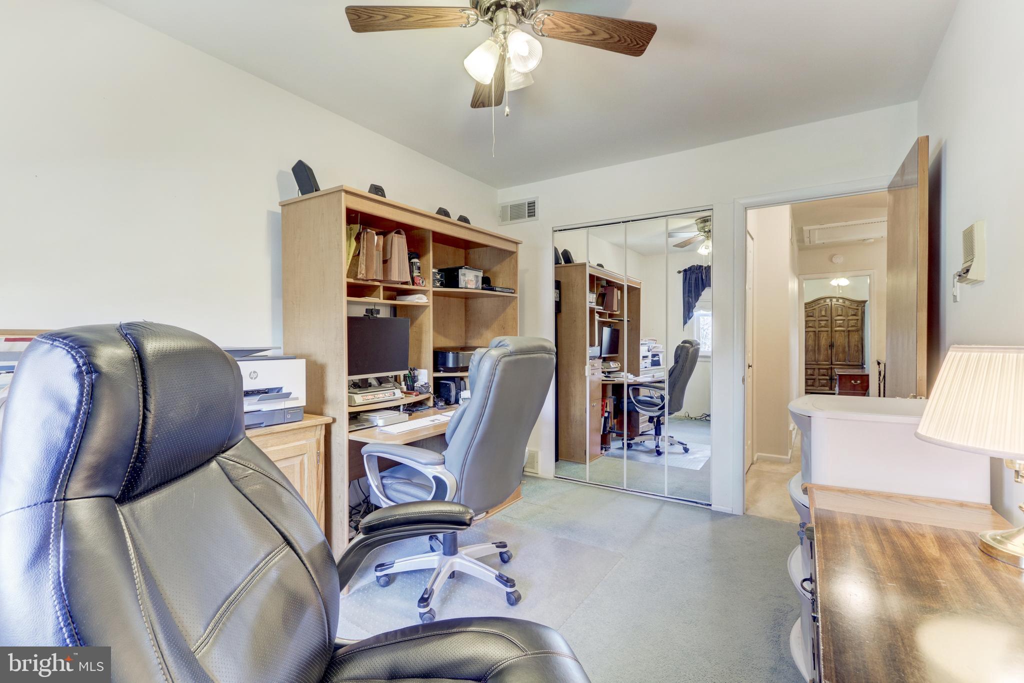 SOMERTON - Residential
