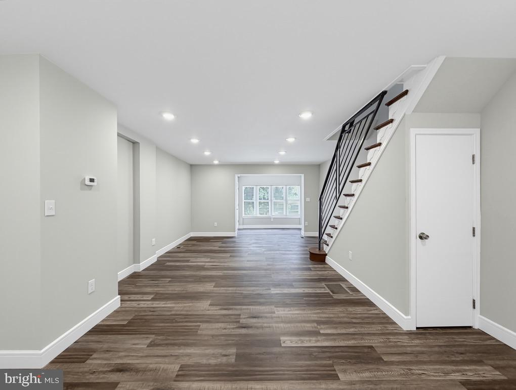 OAK LANE - Residential