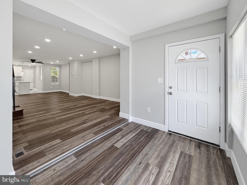 OAK LANE - Residential