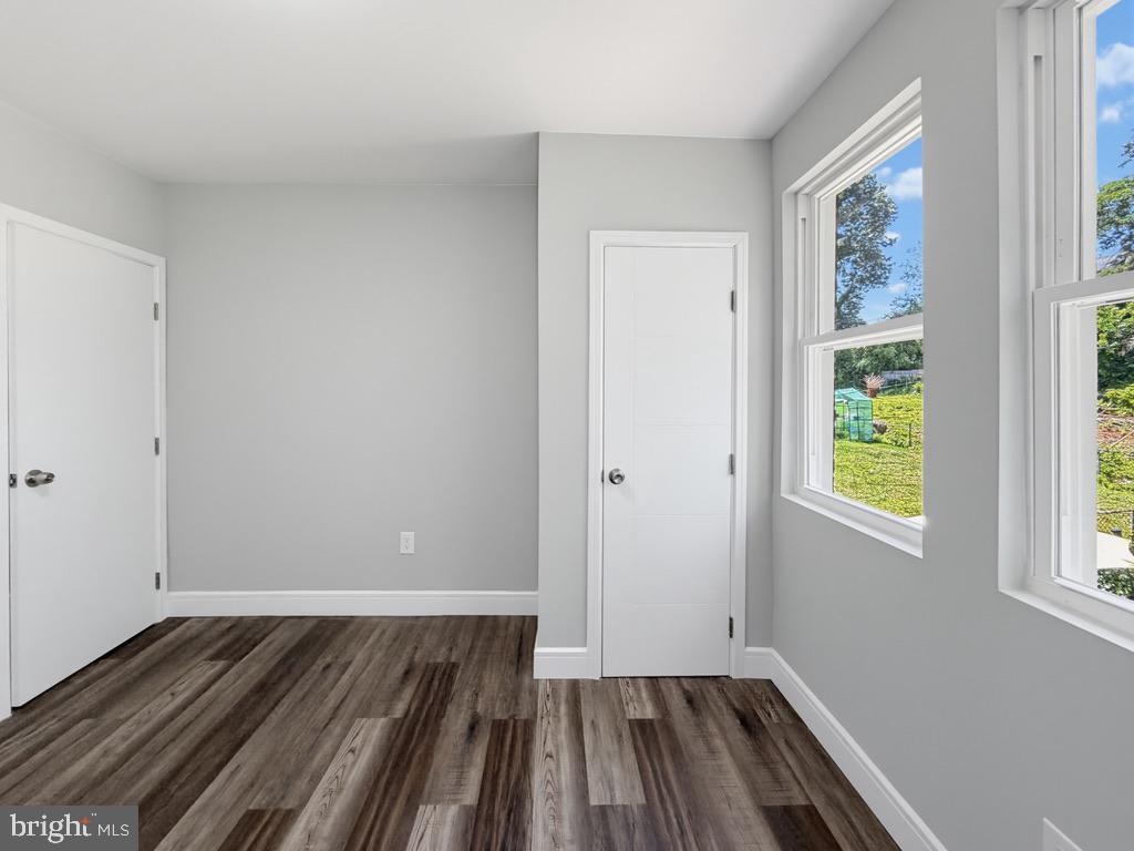 OAK LANE - Residential