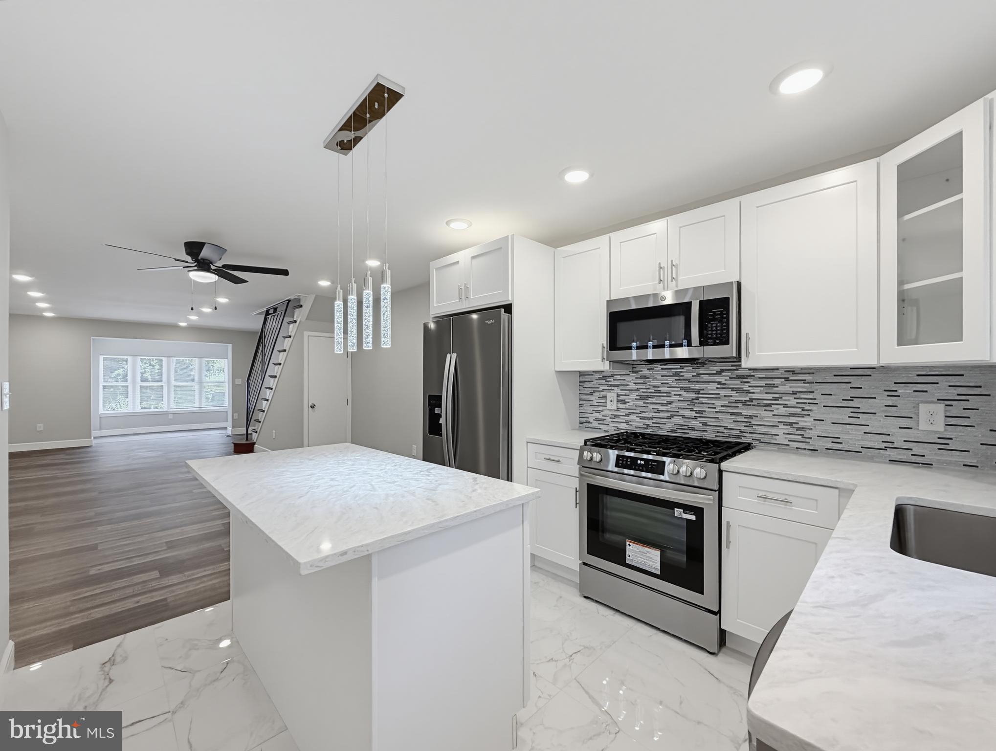 OAK LANE - Residential