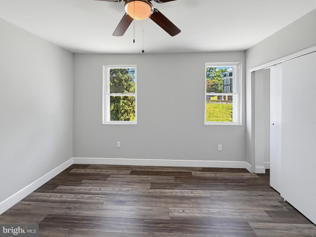 OAK LANE - Residential