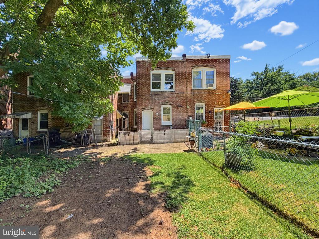 OAK LANE - Residential