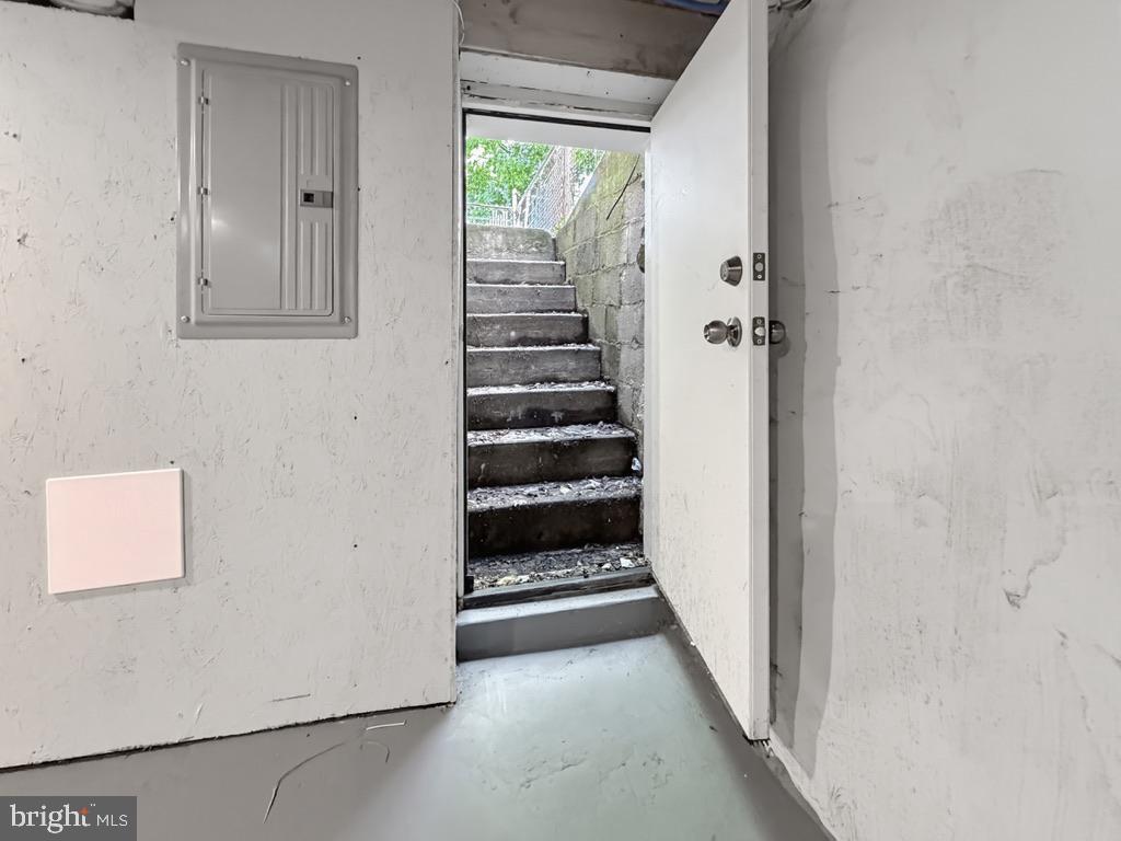 OAK LANE - Residential