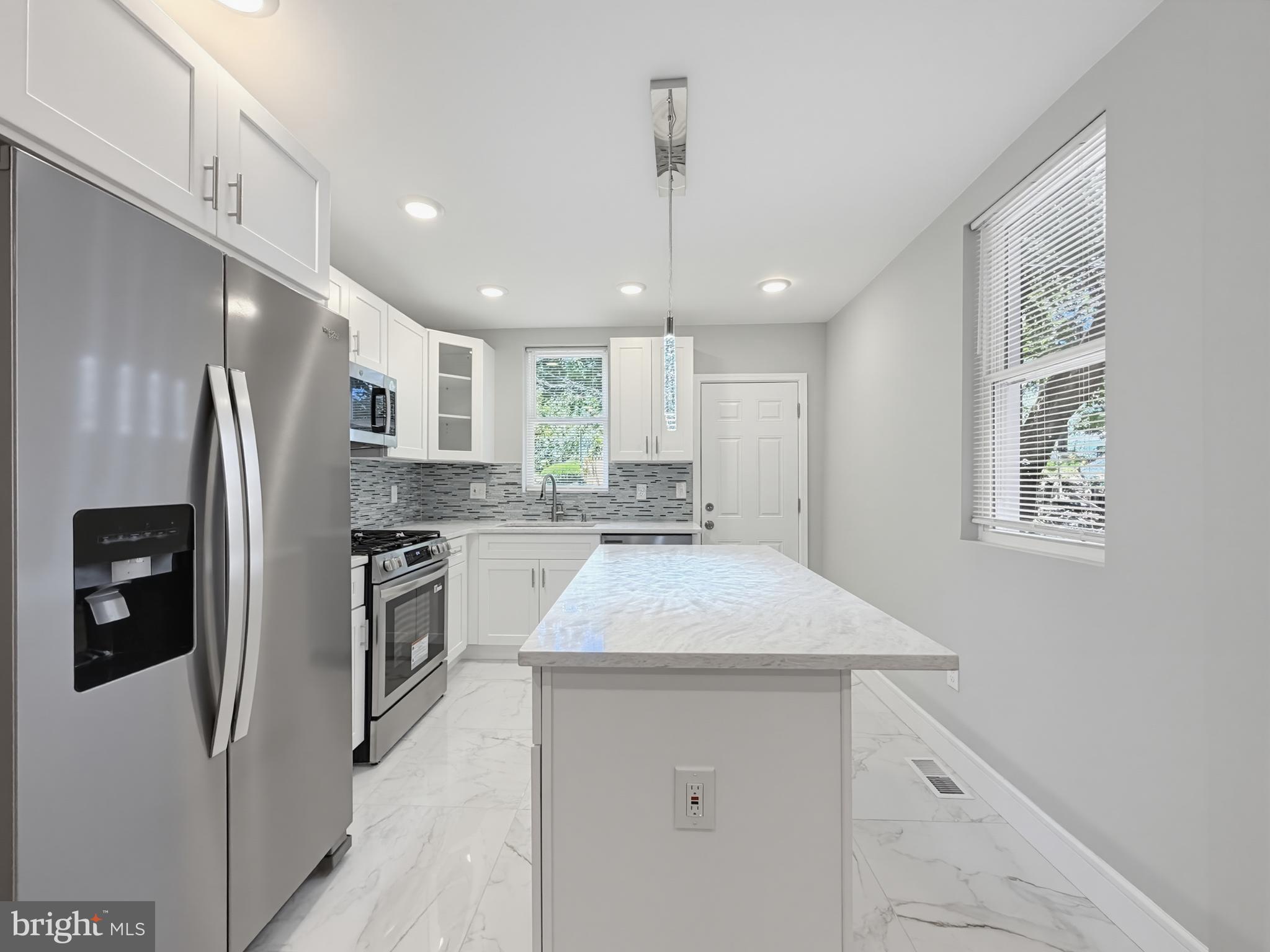 OAK LANE - Residential