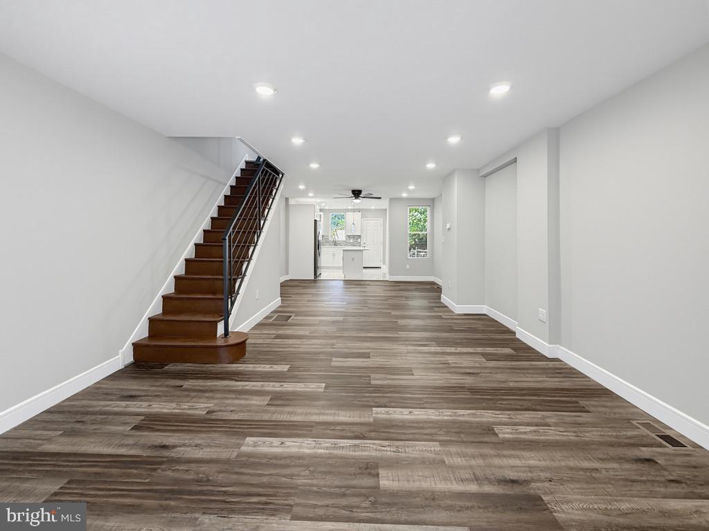 OAK LANE - Residential