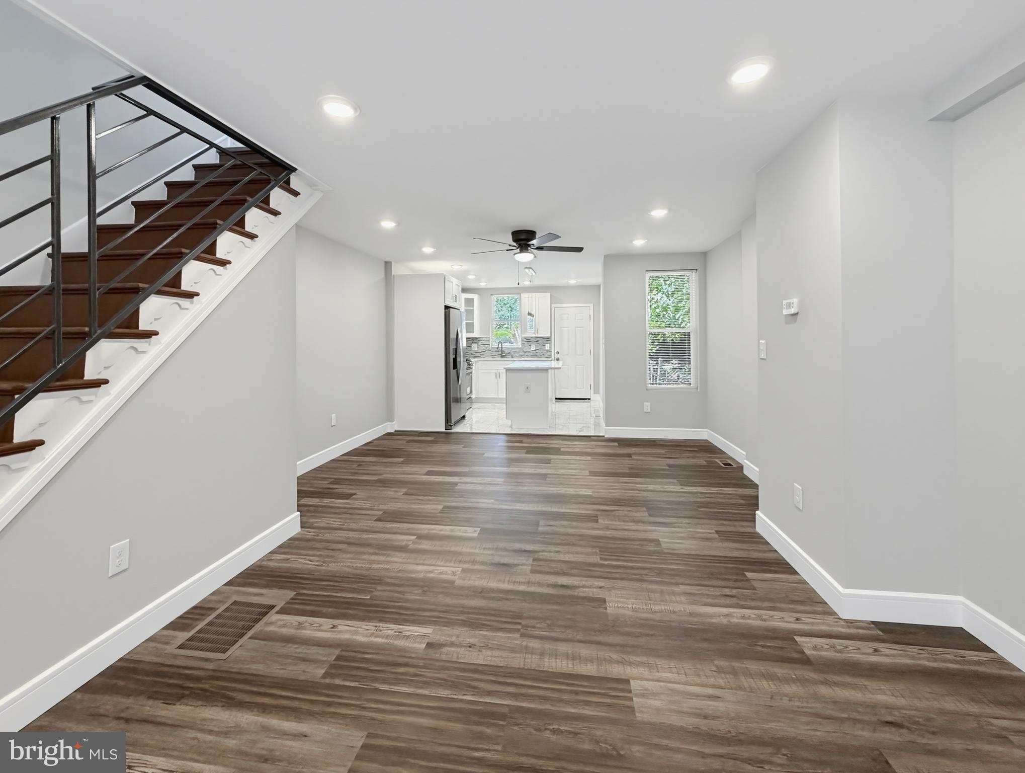 OAK LANE - Residential