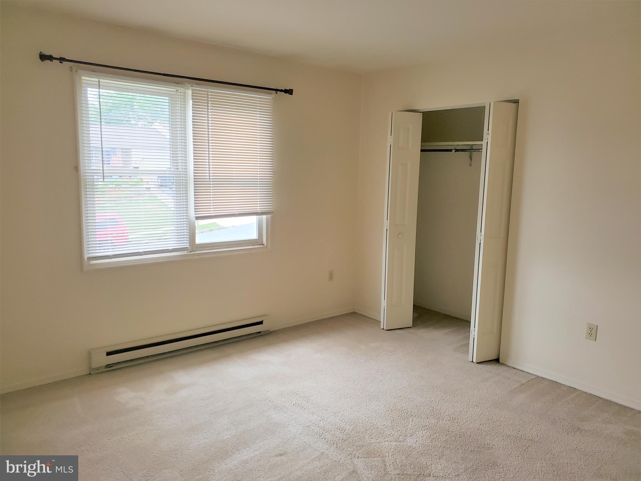 TWIN HILLS - Residential Lease