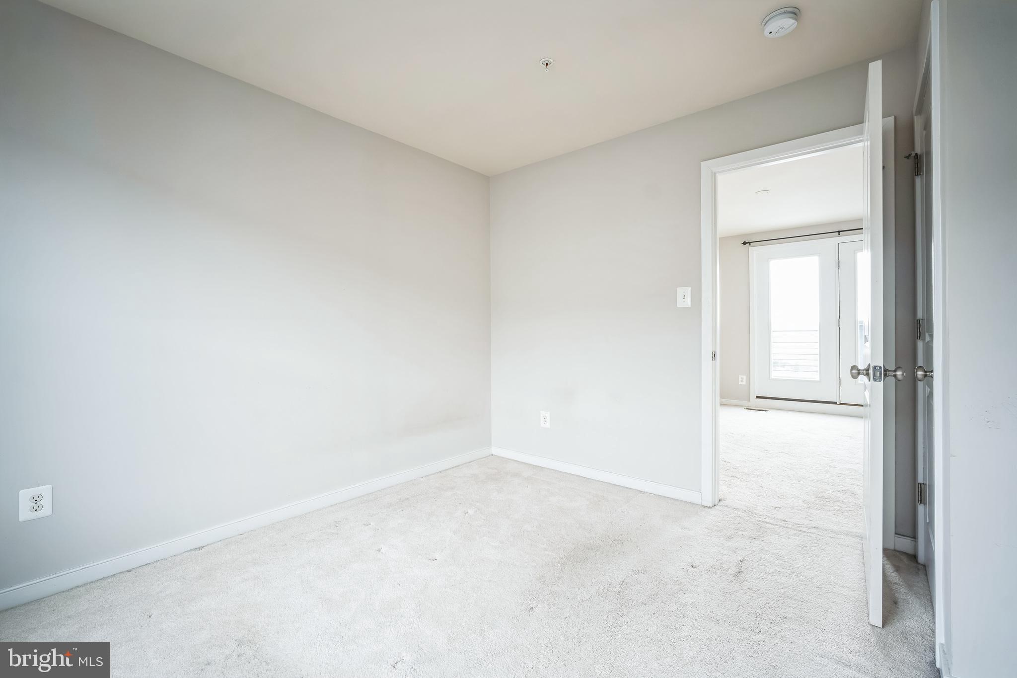 MOSAIC AT MERRIFIELD - Residential Lease