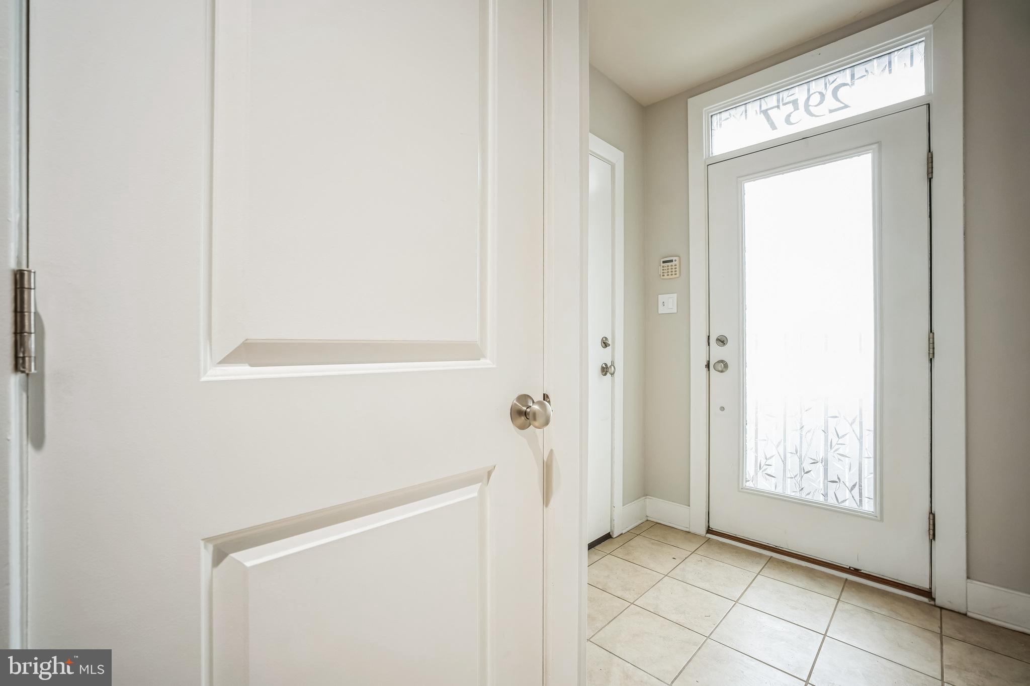 MOSAIC AT MERRIFIELD - Residential Lease