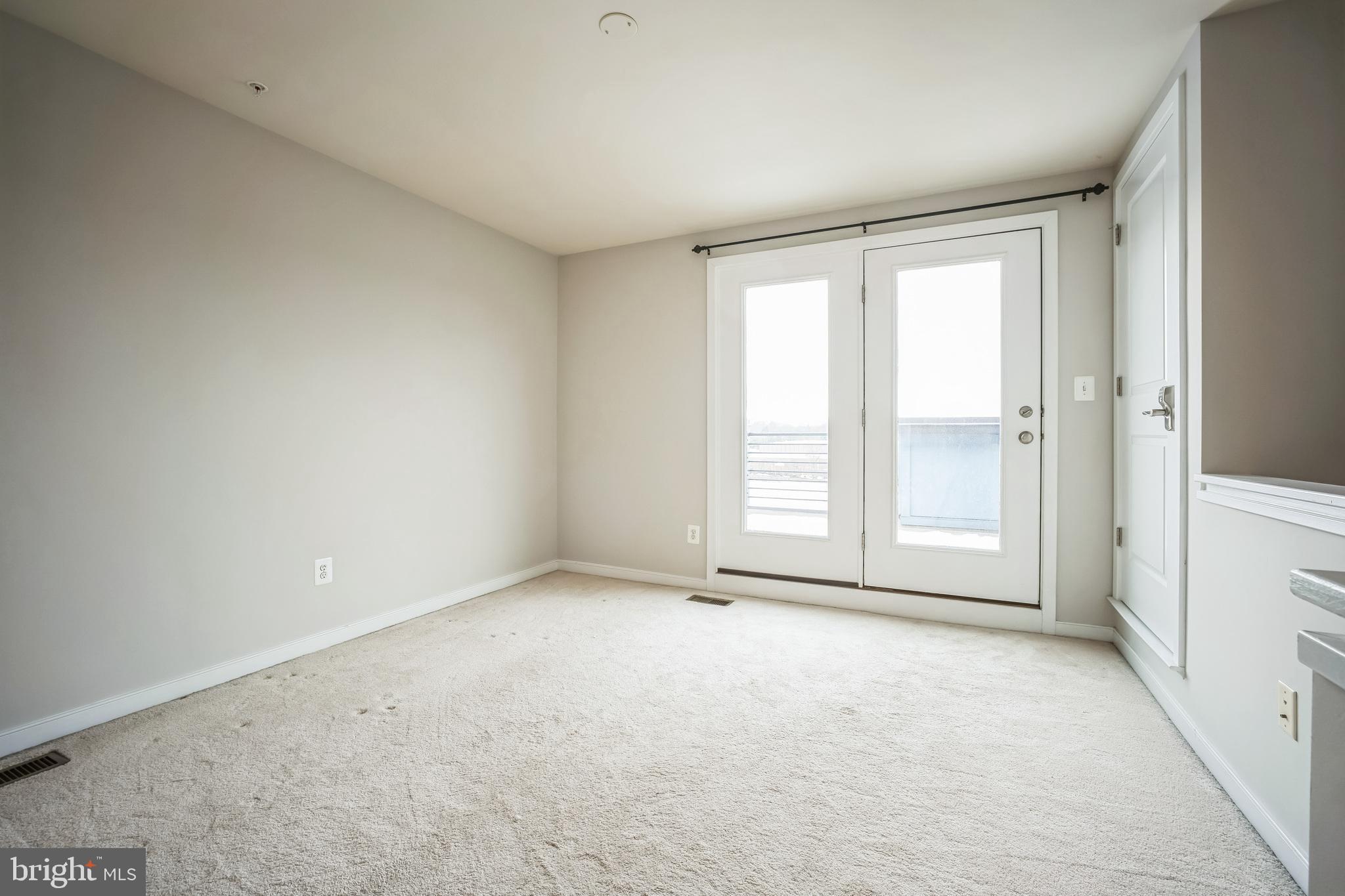 MOSAIC AT MERRIFIELD - Residential Lease