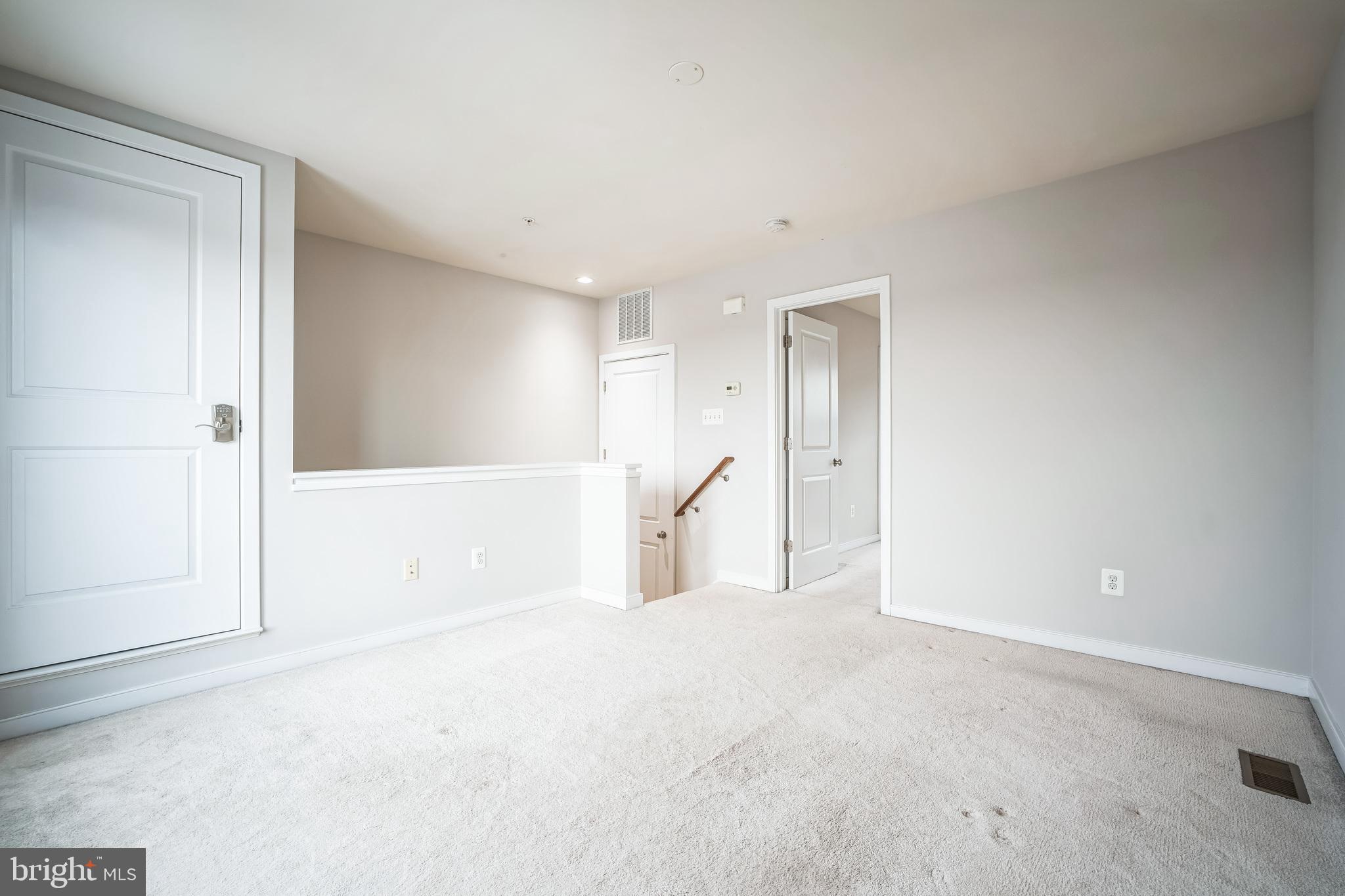 MOSAIC AT MERRIFIELD - Residential Lease