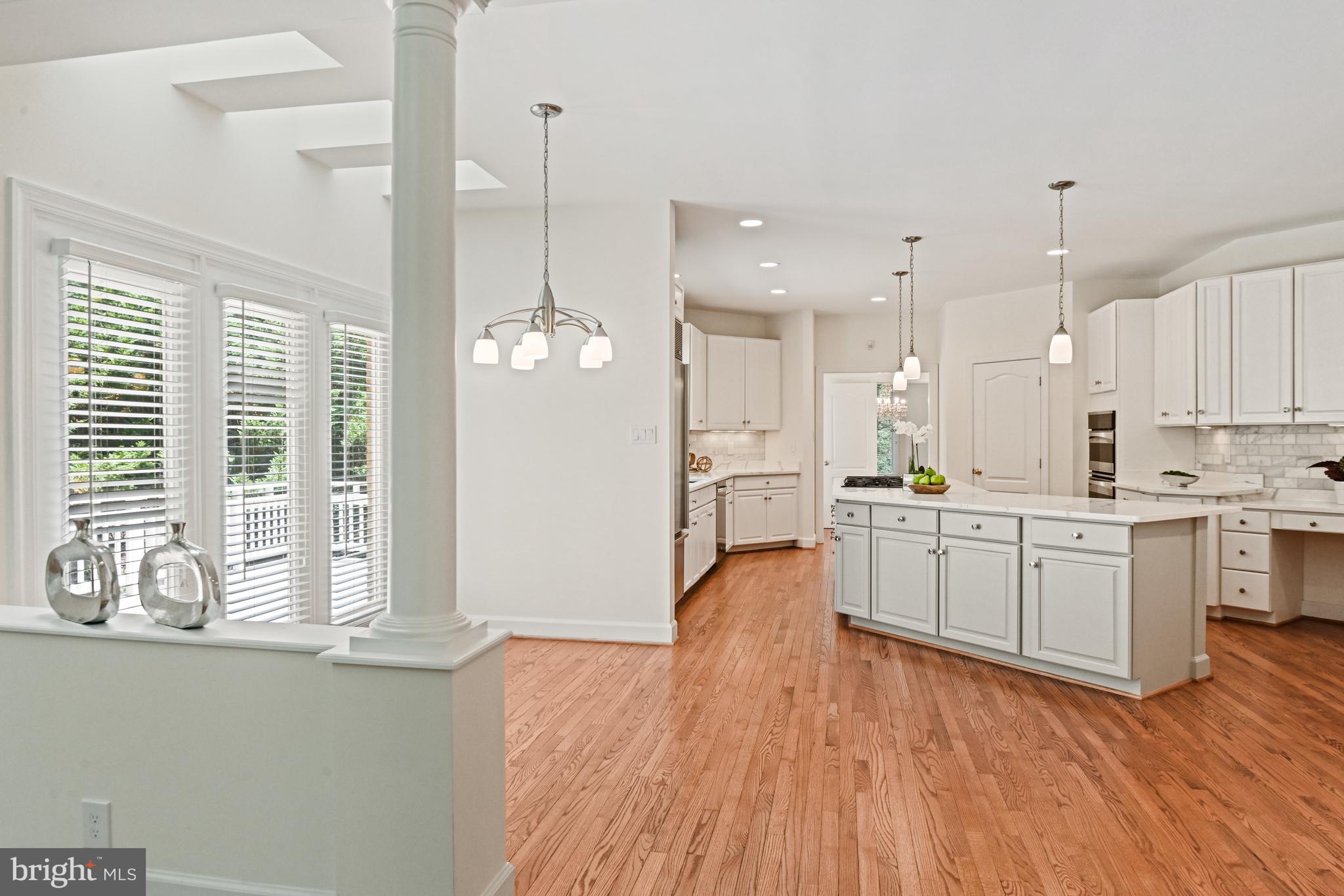 ONE CAMERON PLACE - Residential