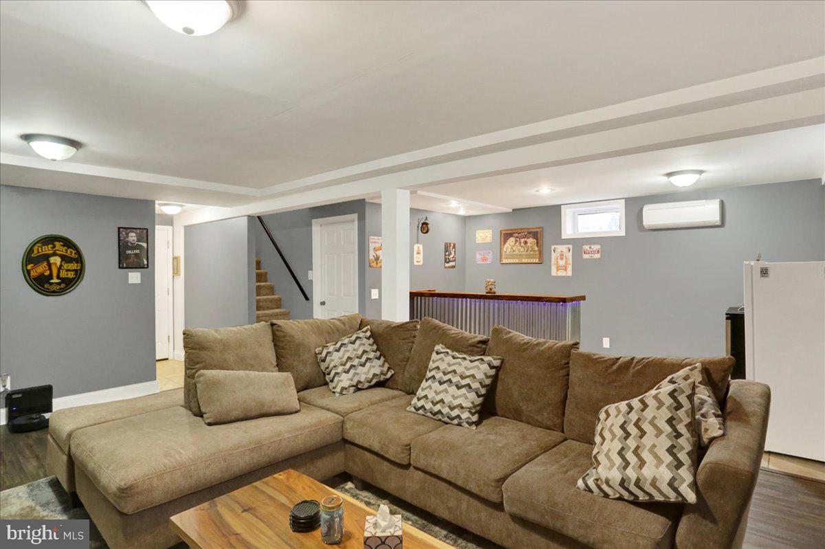SHILLINGTON - Residential