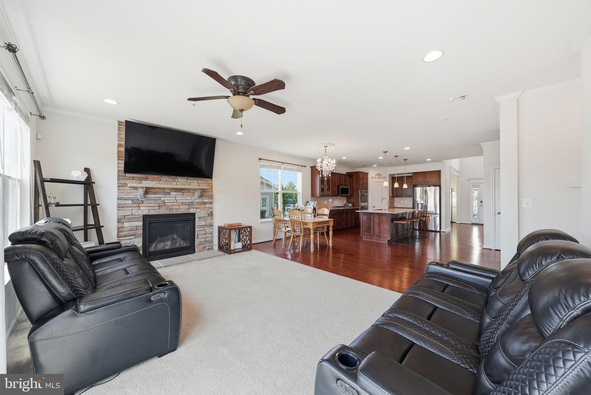 ST CHARLES - Residential