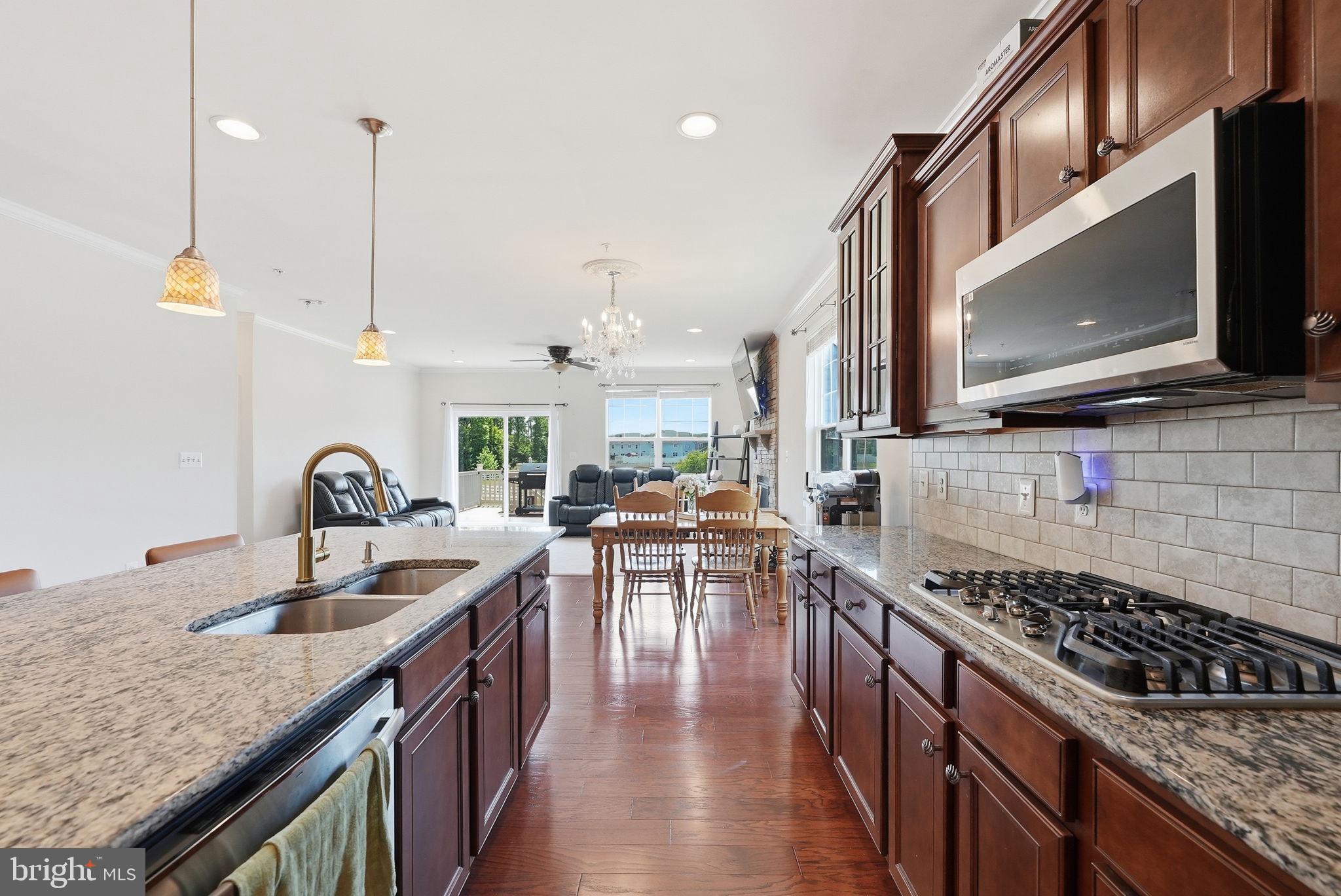 ST CHARLES - Residential