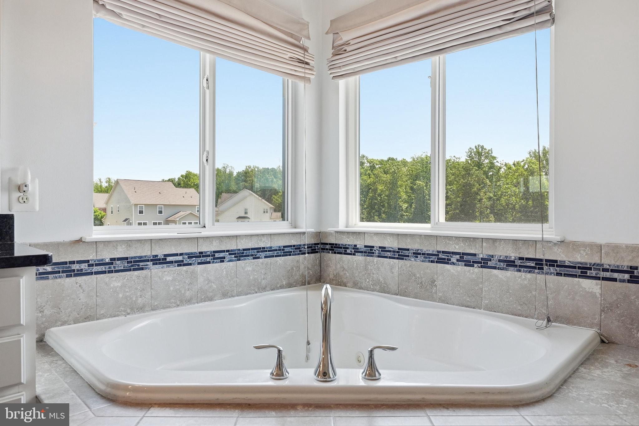 ST CHARLES - Residential