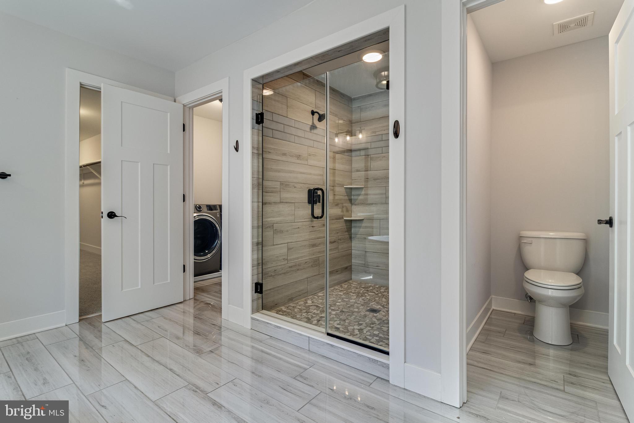 CLIFFTON ON THE POTOMAC - Residential