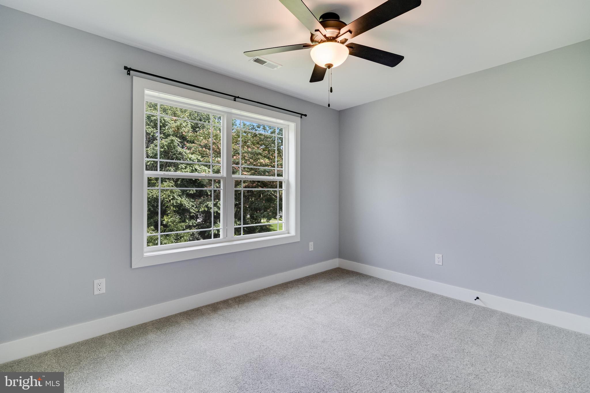 CLIFFTON ON THE POTOMAC - Residential