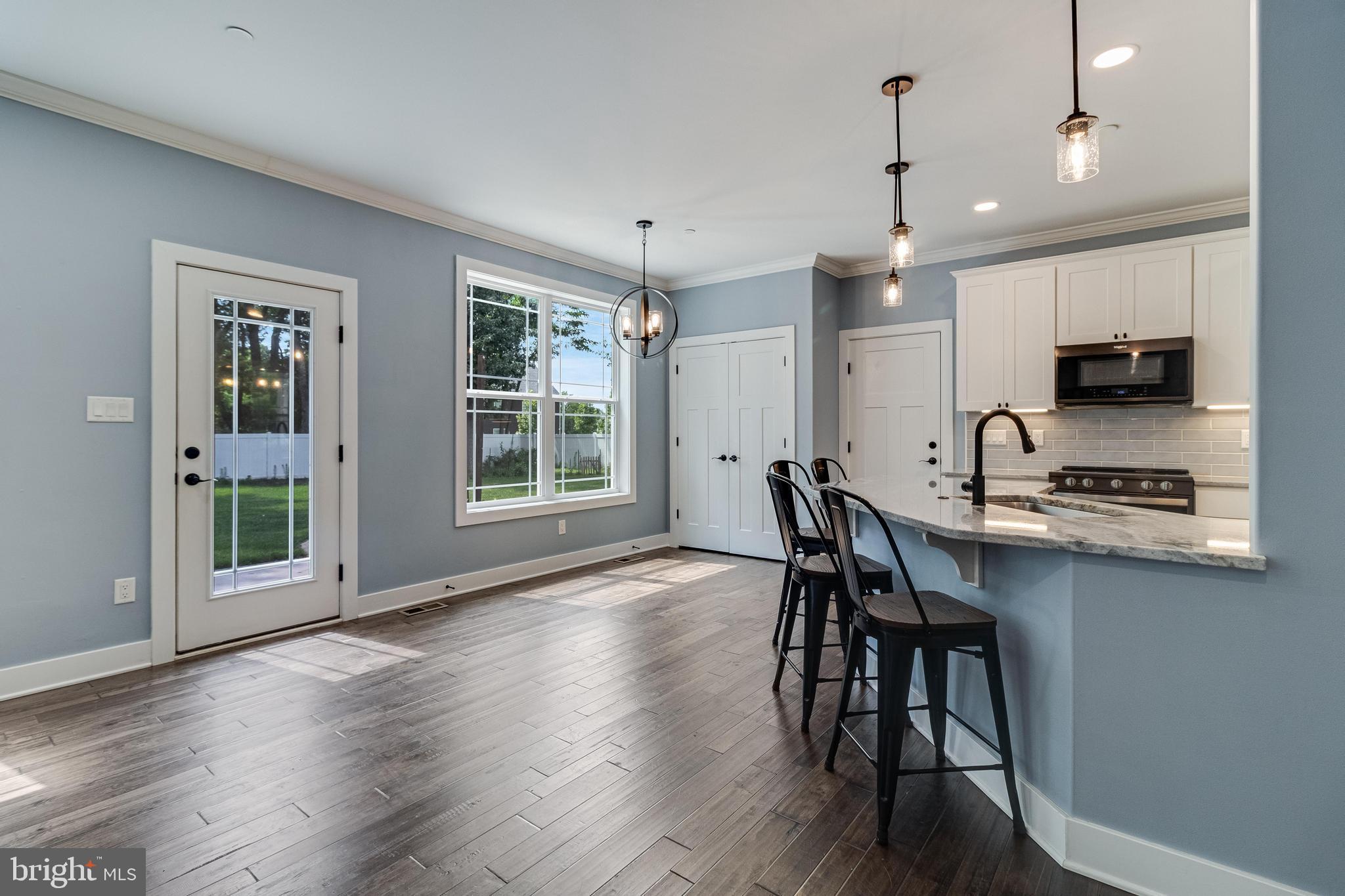 CLIFFTON ON THE POTOMAC - Residential