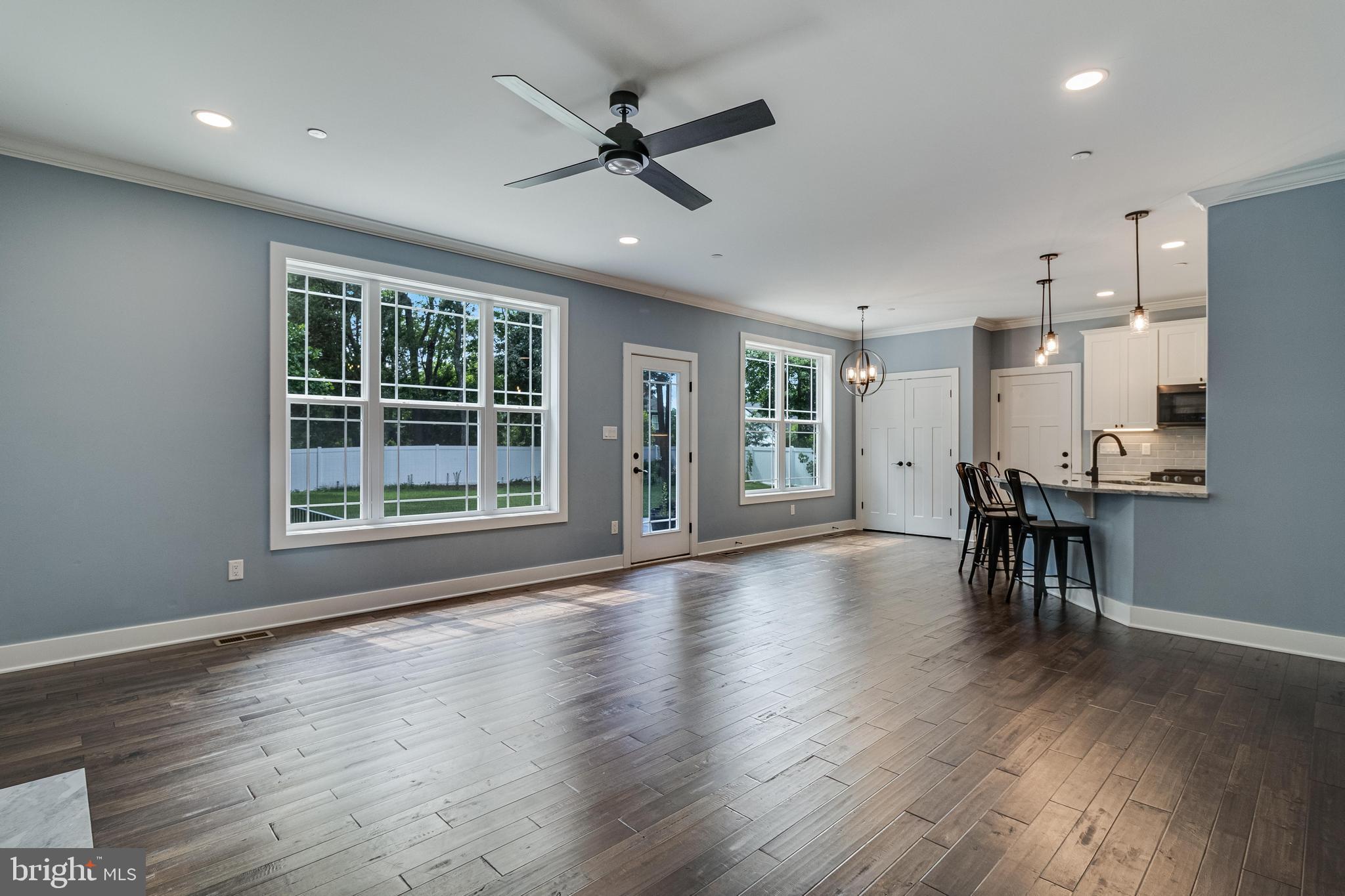 CLIFFTON ON THE POTOMAC - Residential