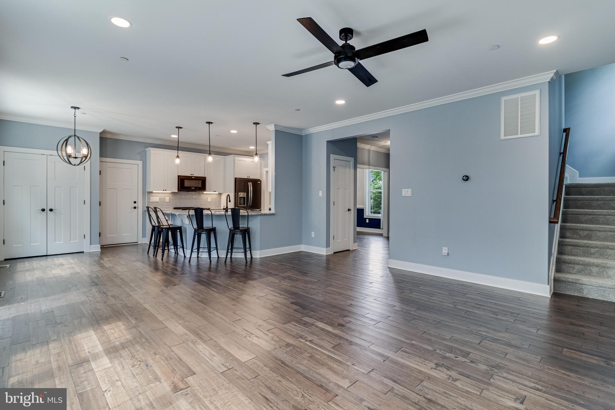 CLIFFTON ON THE POTOMAC - Residential
